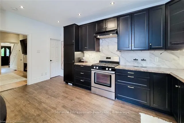 Additional image 23 of 116 Locke St
