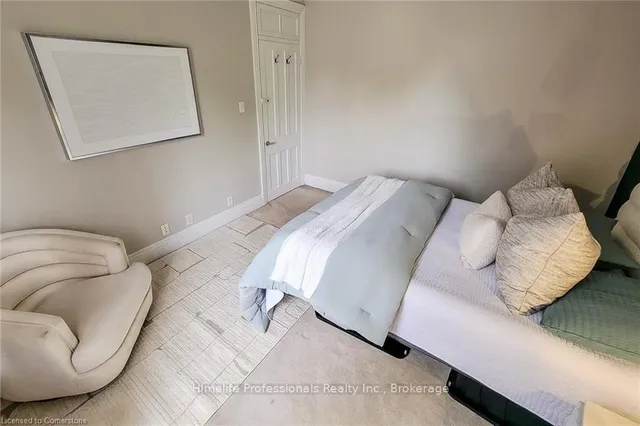 Additional image 16 of 116 Locke St