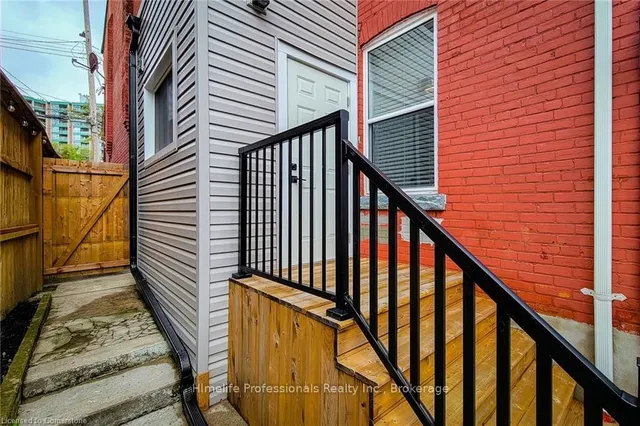 Additional image 41 of 116 Locke St