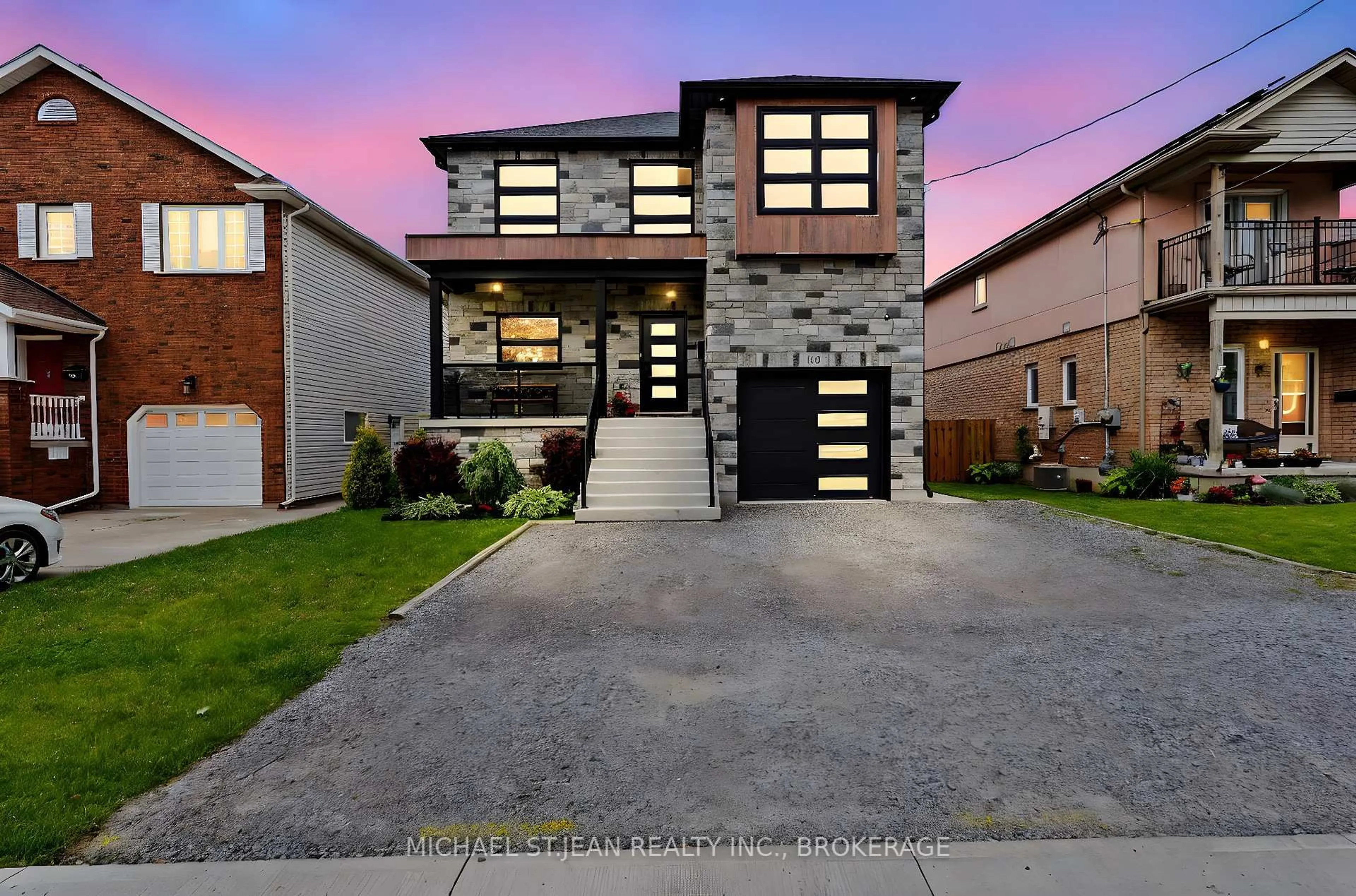 Home with brick exterior material, street for 80 St. Davids Rd, Thorold Ontario L2T 1P9