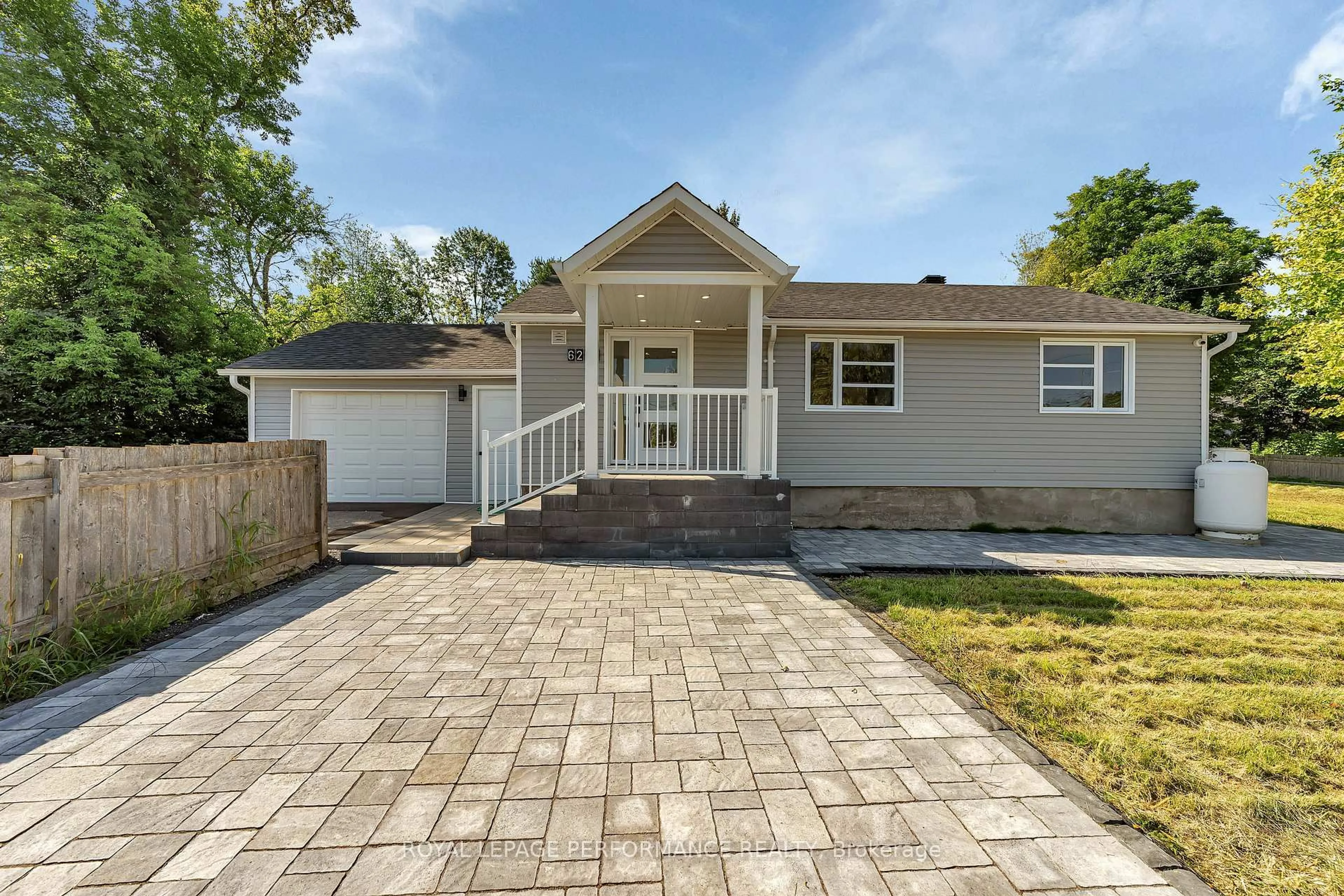 Home with vinyl exterior material, street for 6200 Russell Rd, Carlsbad Springs Ontario K0A 1K0