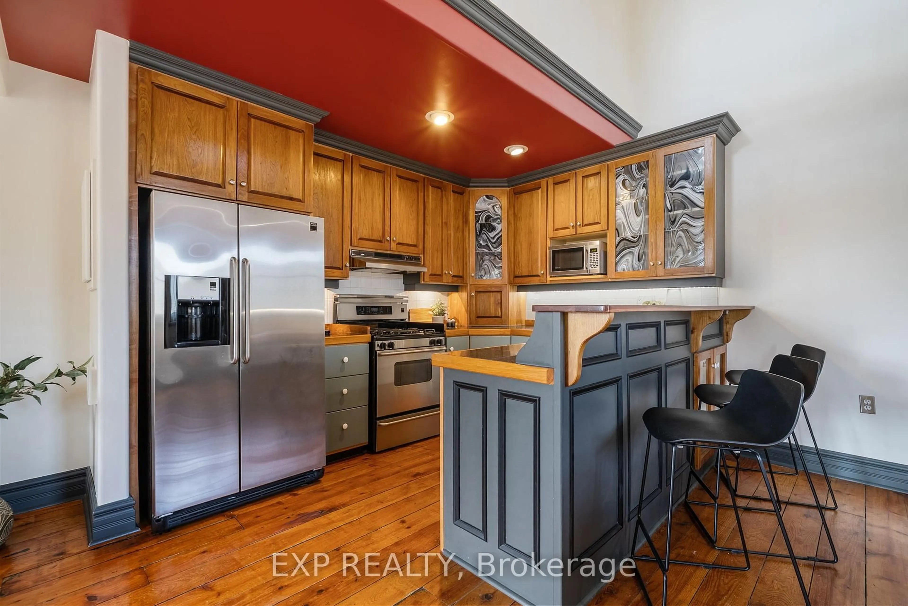 Open concept kitchen, unknown for 18 Chapel St #2, Cobourg Ontario K9A 1H9