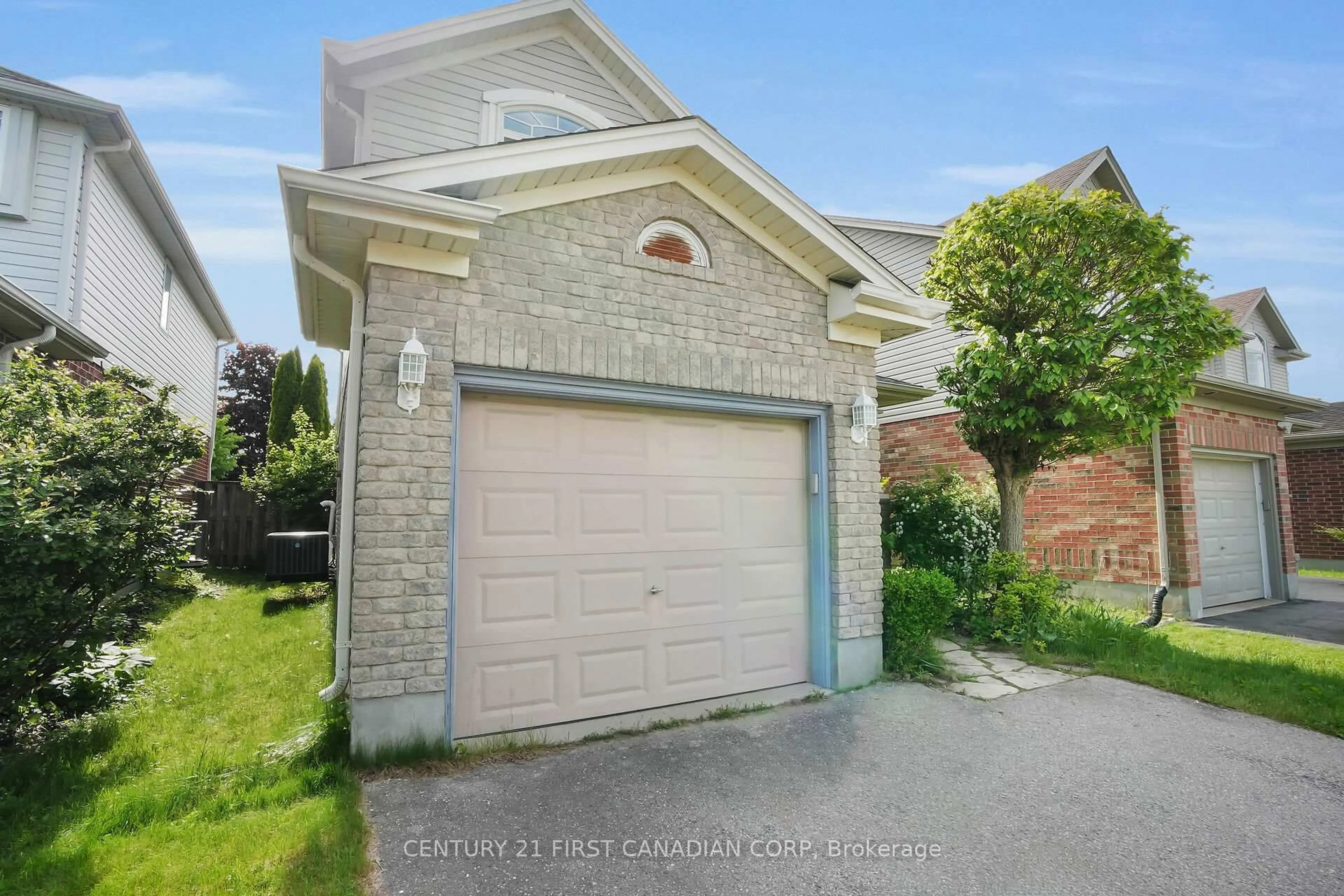 Unknown for 857 Whetherfield St, London North Ontario N6H 5T7