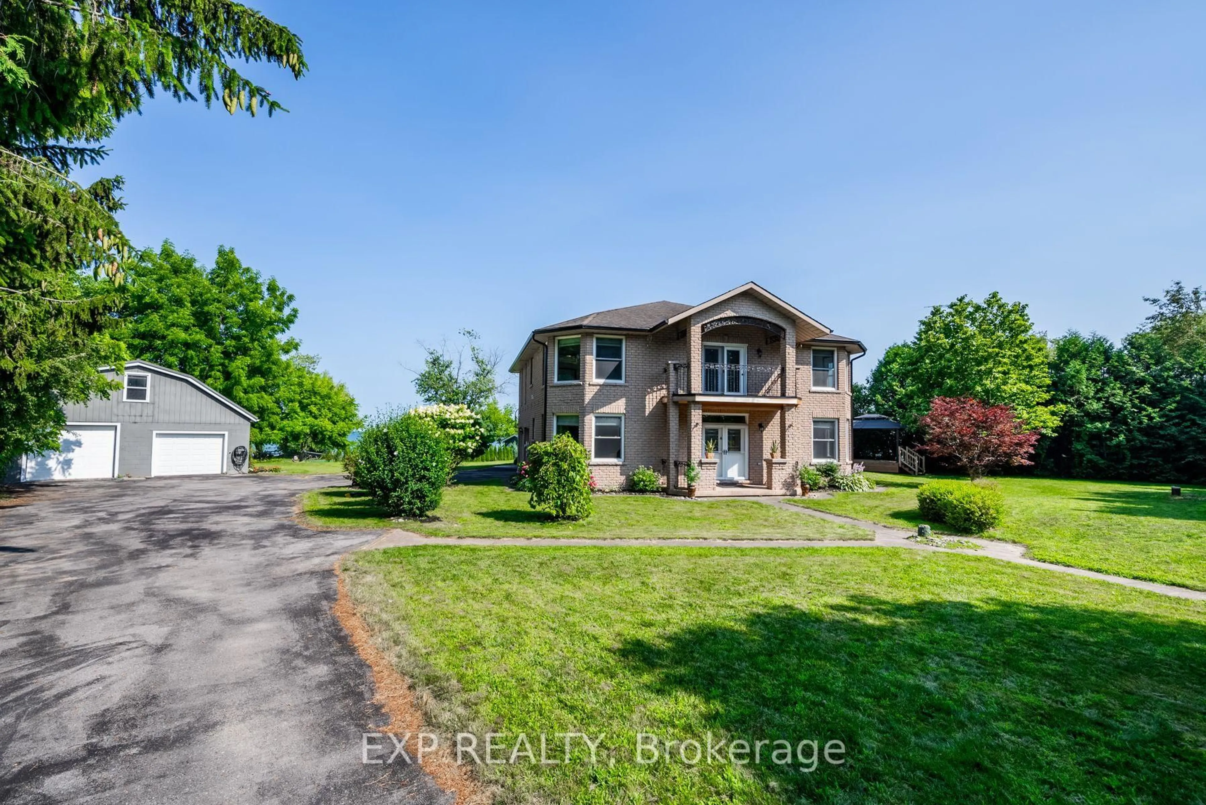 A pic from outside/outdoor area/front of a property/back of a property/a pic from drone, water/lake/river/ocean view for 117 Front St, Alnwick/Haldimand Ontario K0K 1S0