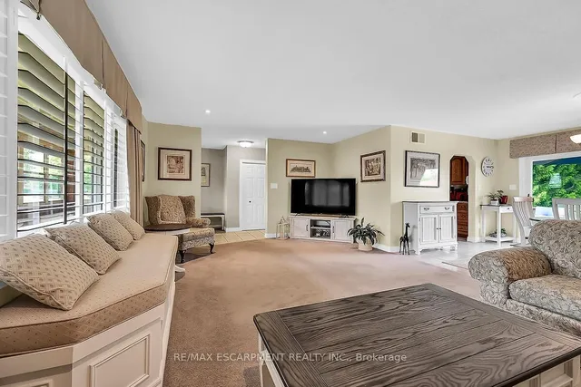 Additional property image - 102 Kennedy Ave