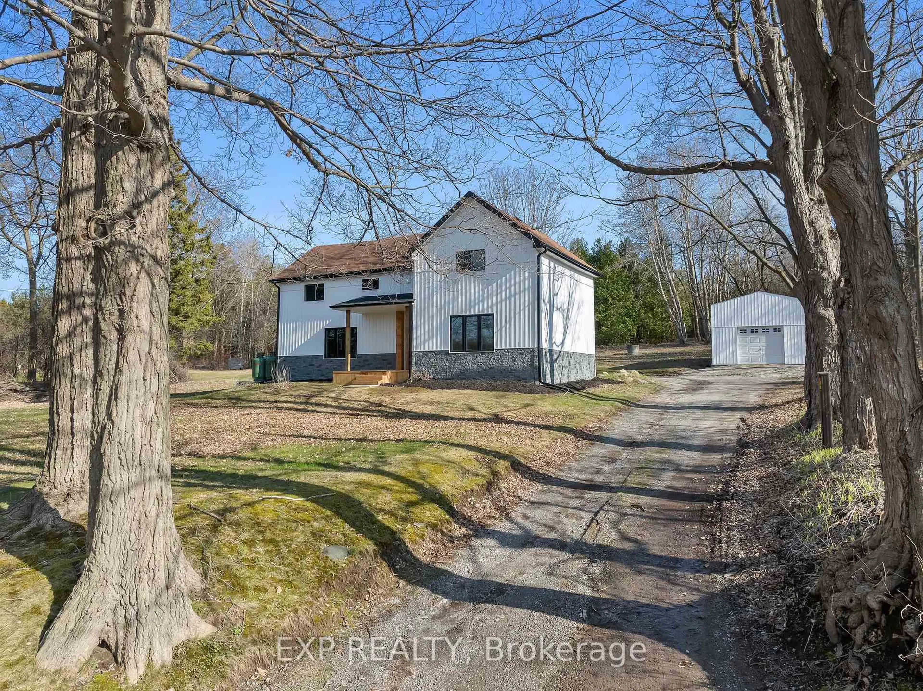 A pic from outside/outdoor area/front of a property/back of a property/a pic from drone, street for 10485 County 2 Rd, Alnwick/Haldimand Ontario K0K 2G0