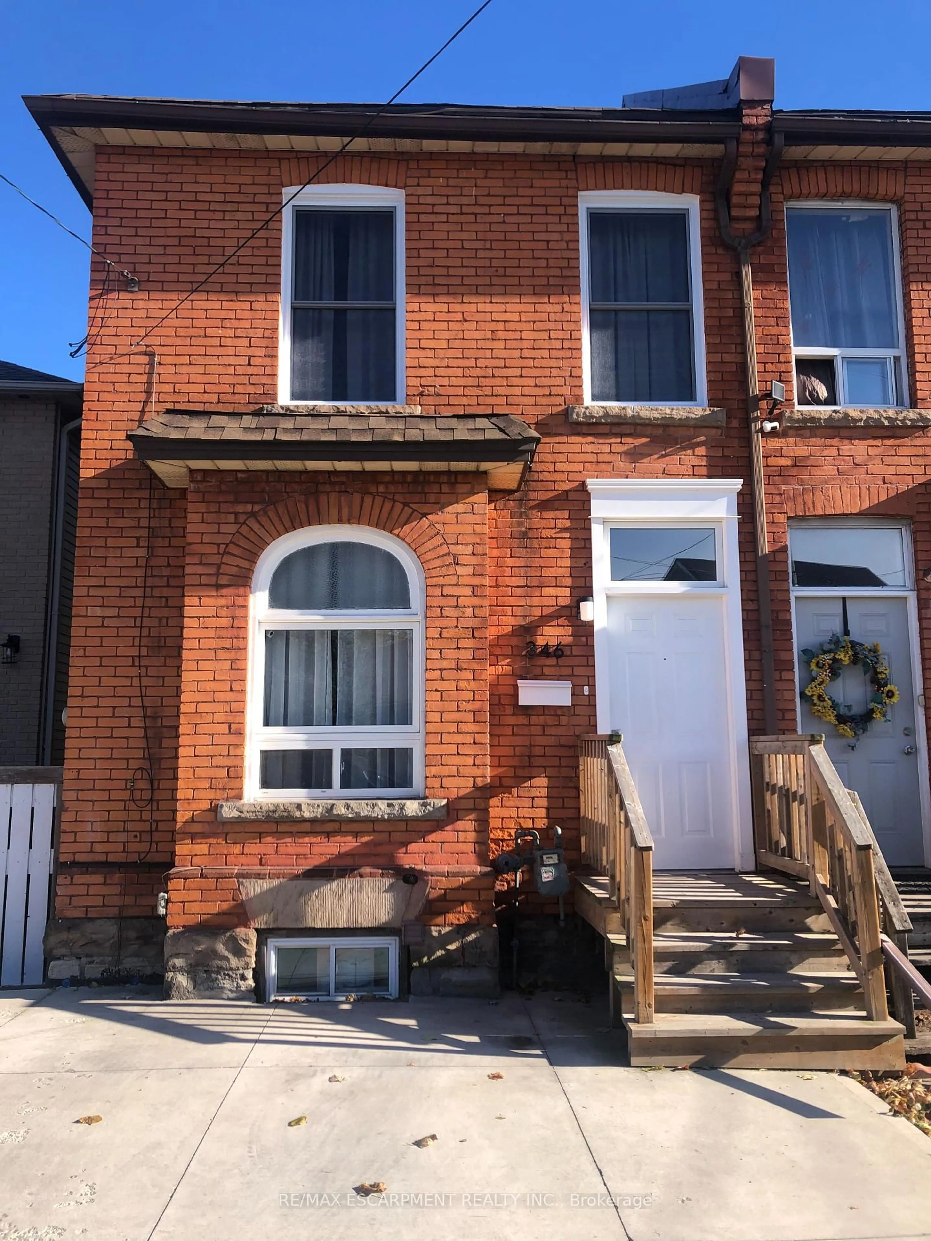 Home with brick exterior material, street for 346 Hughson St, Hamilton Ontario L8L 4N1