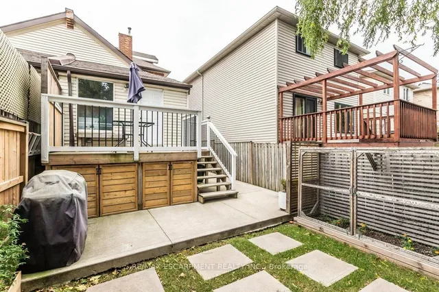 Additional property image - 346 Hughson St