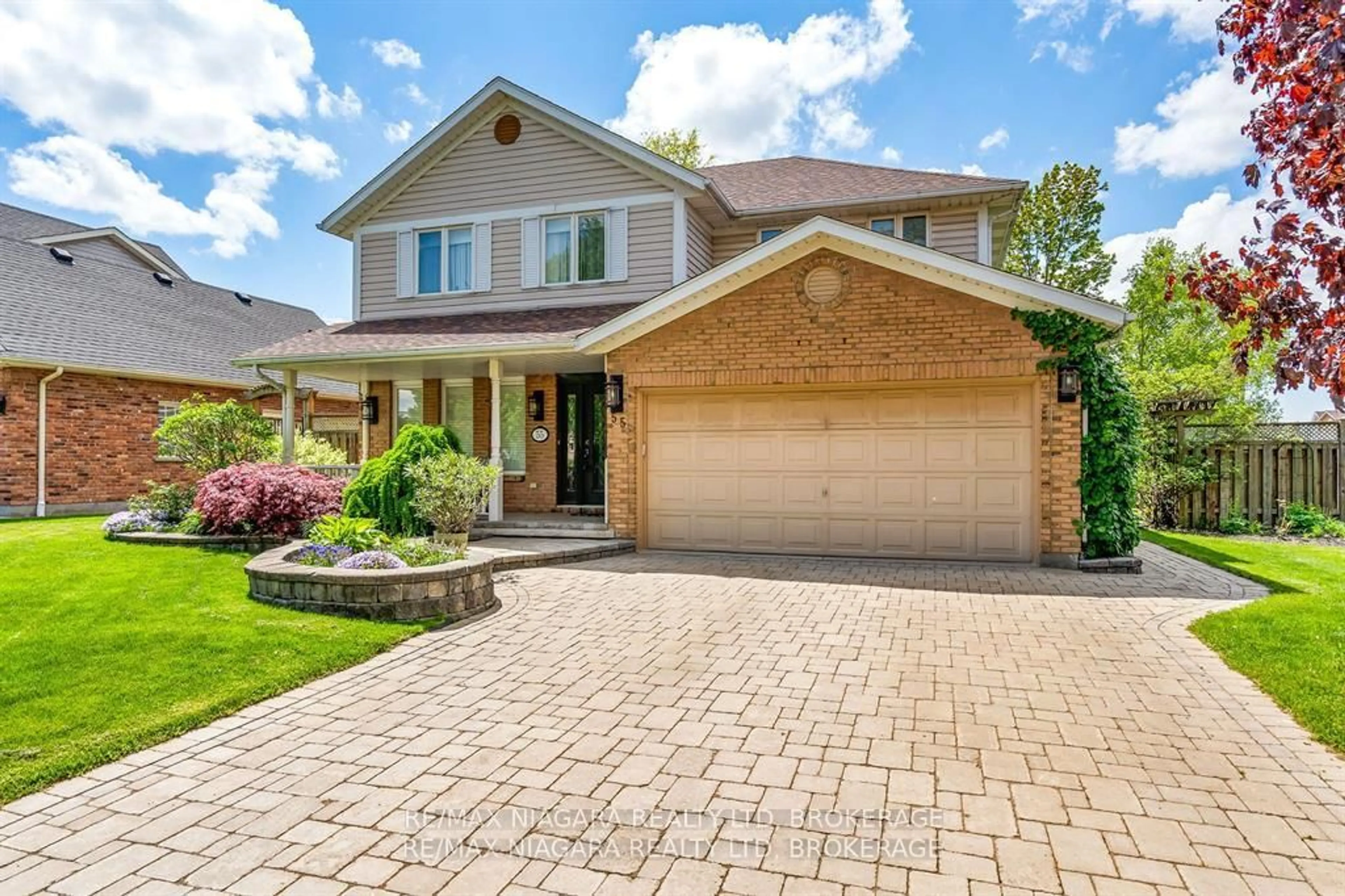 Home with brick exterior material, street for 55 Willson Rd, Welland Ontario L3C 6X5
