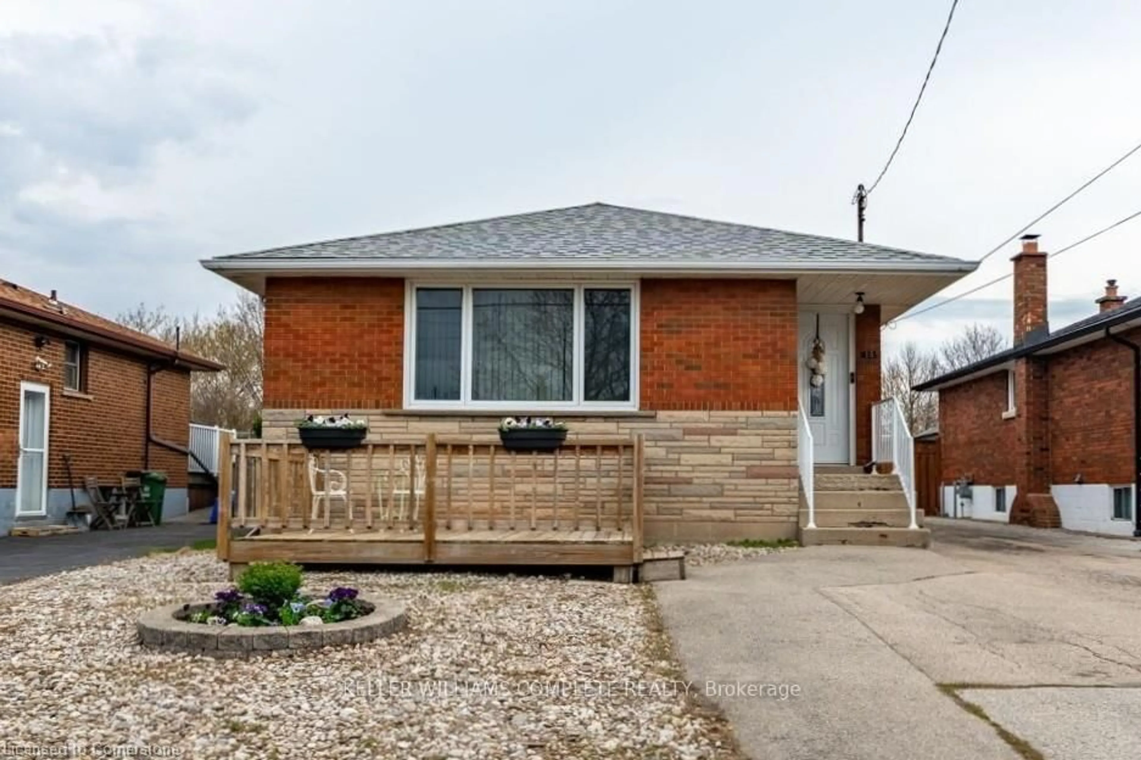 Home with brick exterior material, street for 15 Nelligan Pl, Hamilton Ontario L8K 4X6