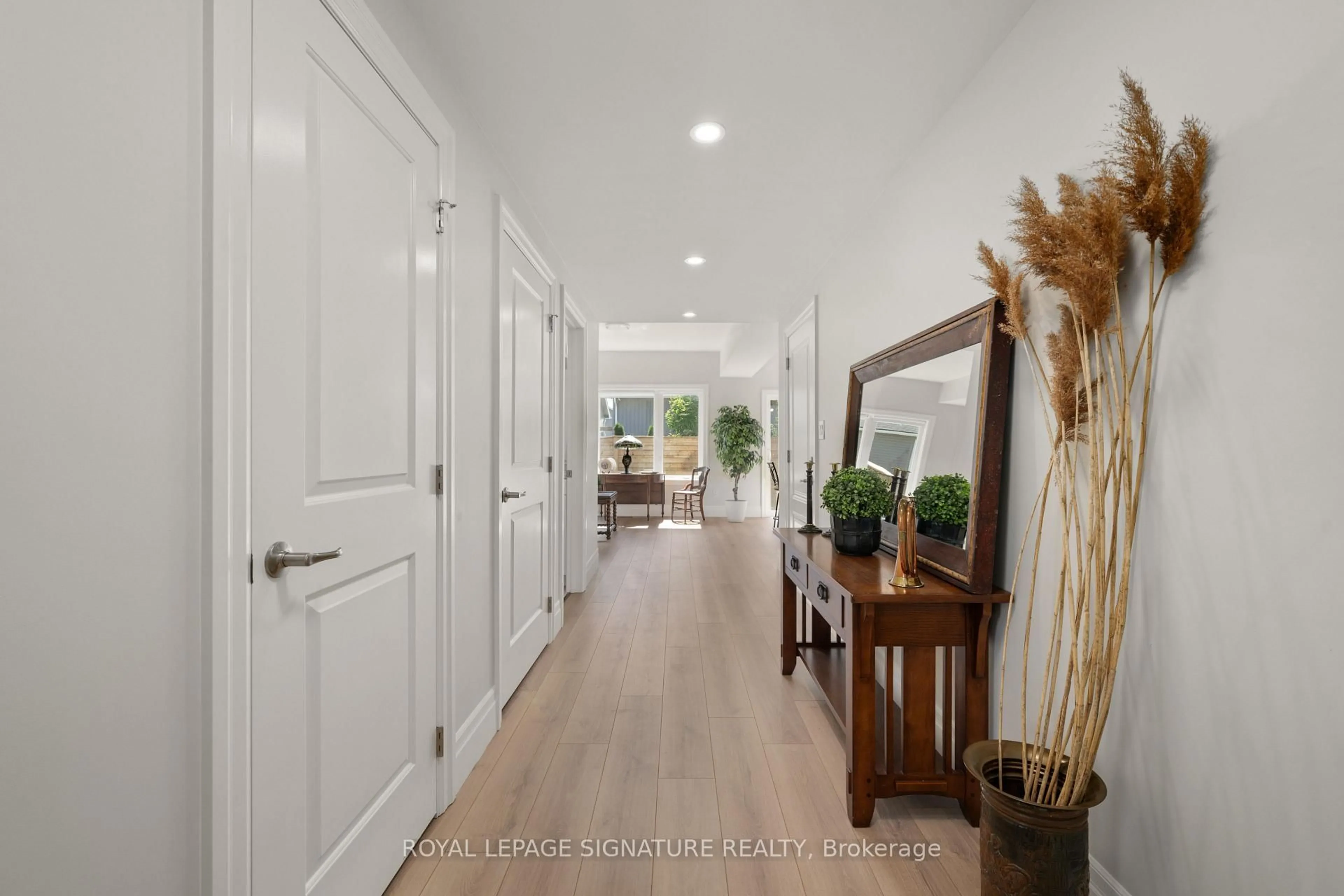 Indoor entryway for 26 Campbell Cres, Prince Edward County Ontario K0K 2T0
