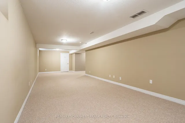 Additional property image - 195 WILSON St Unit 6
