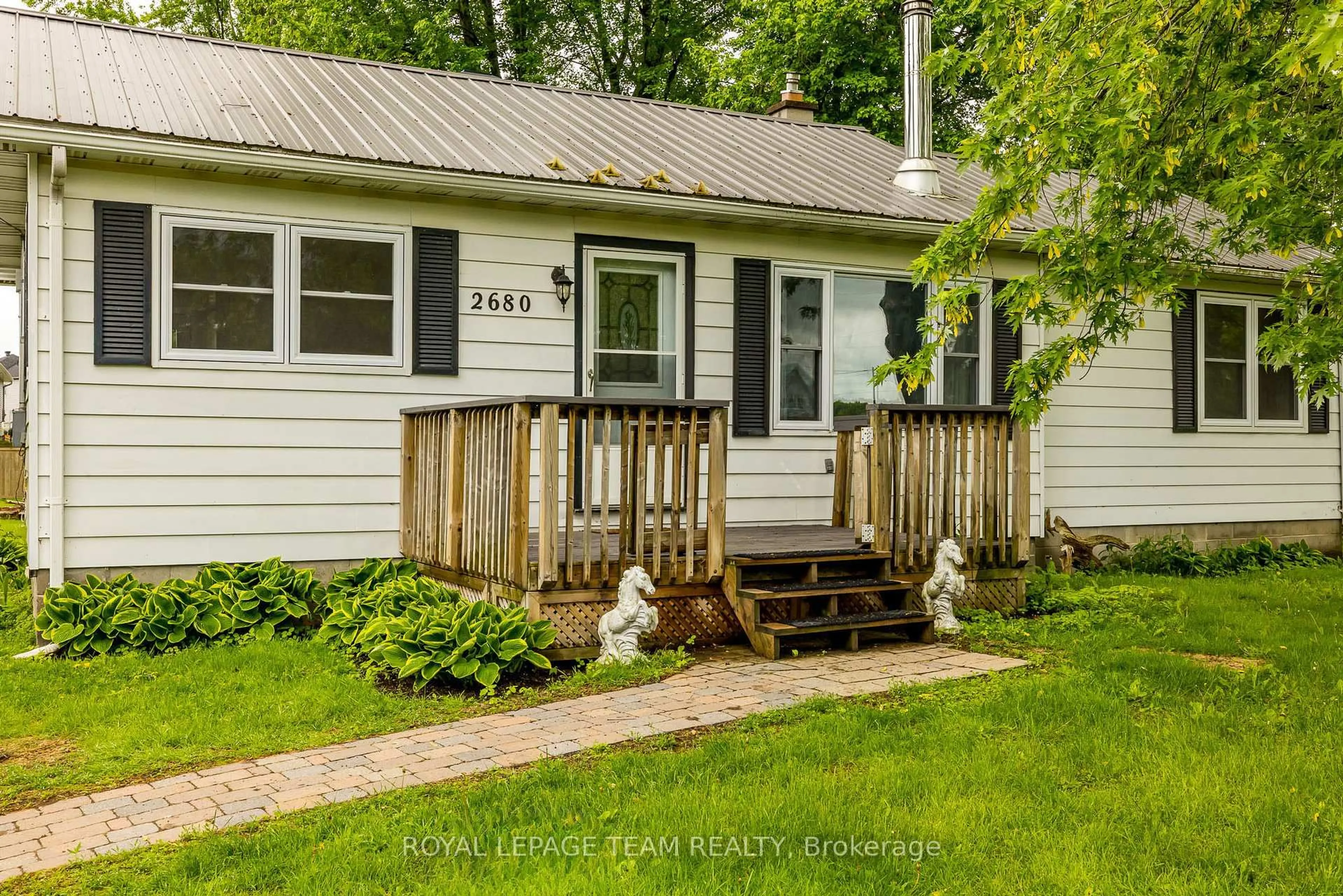 Patio, street for 2680 River Rd, North Grenville Ontario K0G 1J0