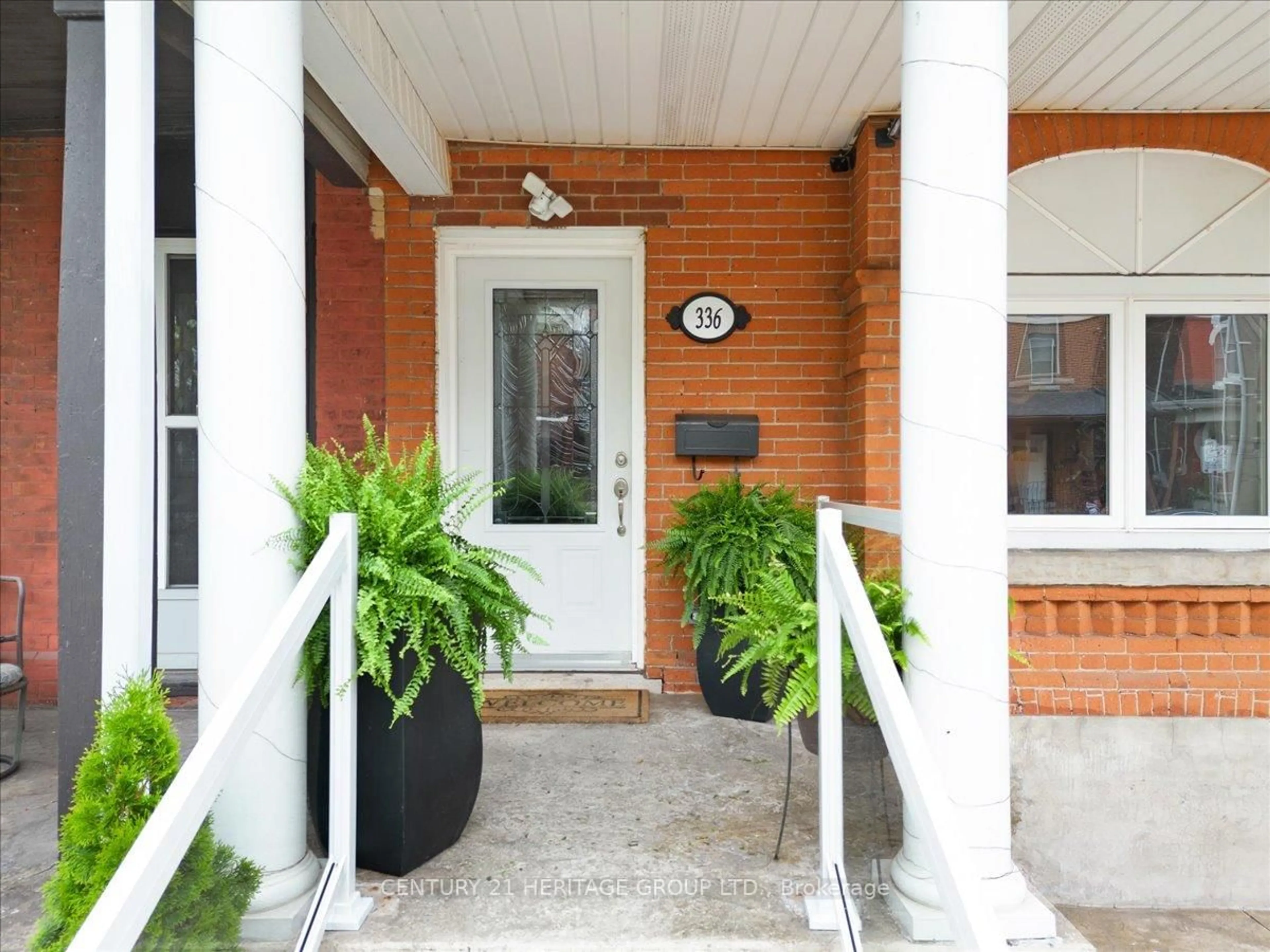 Indoor entryway for 336 Emerald St, Hamilton Ontario L8L 5L3
