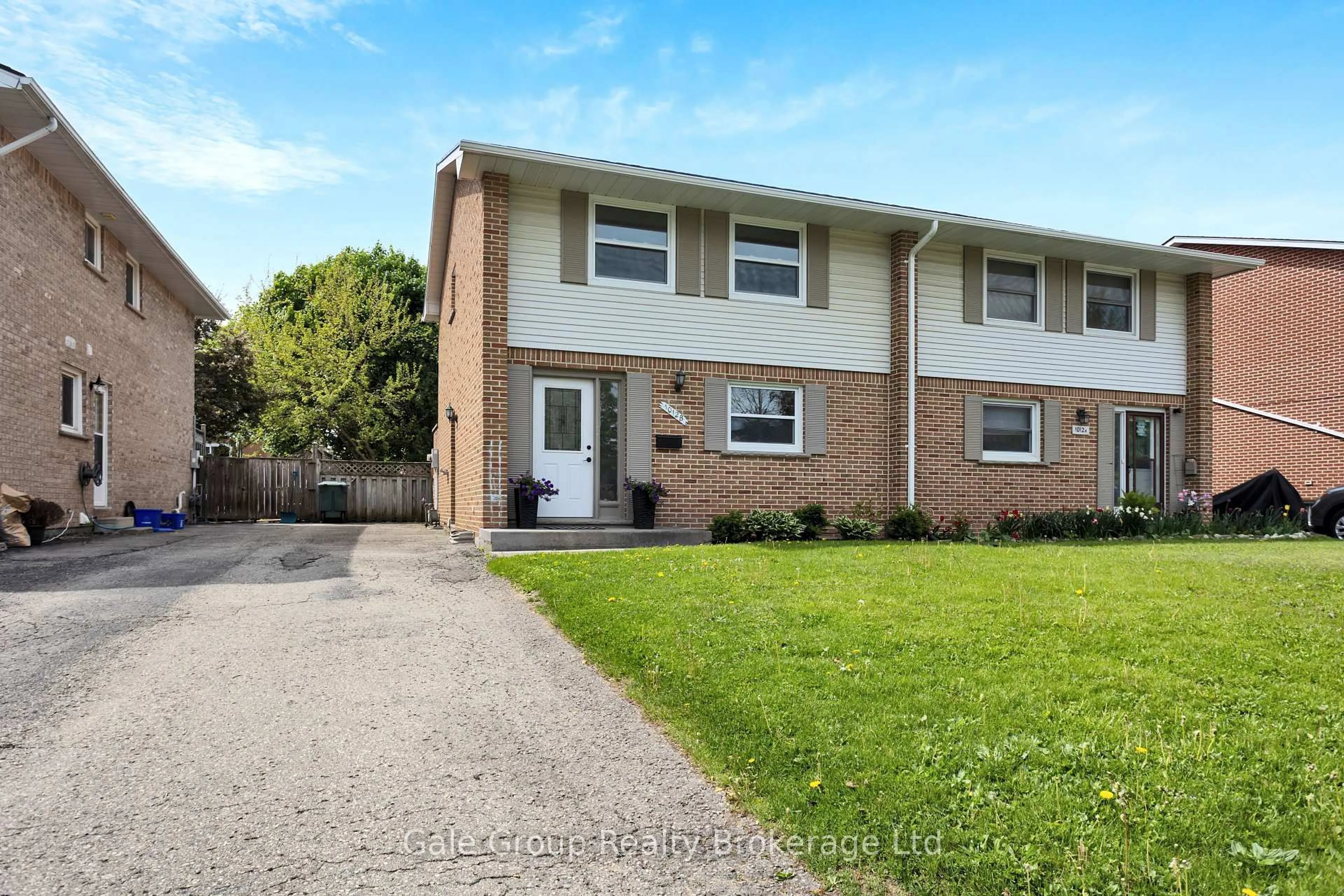 Unknown for 1012B Nesbitt Cres, Woodstock Ontario N4S 7P1