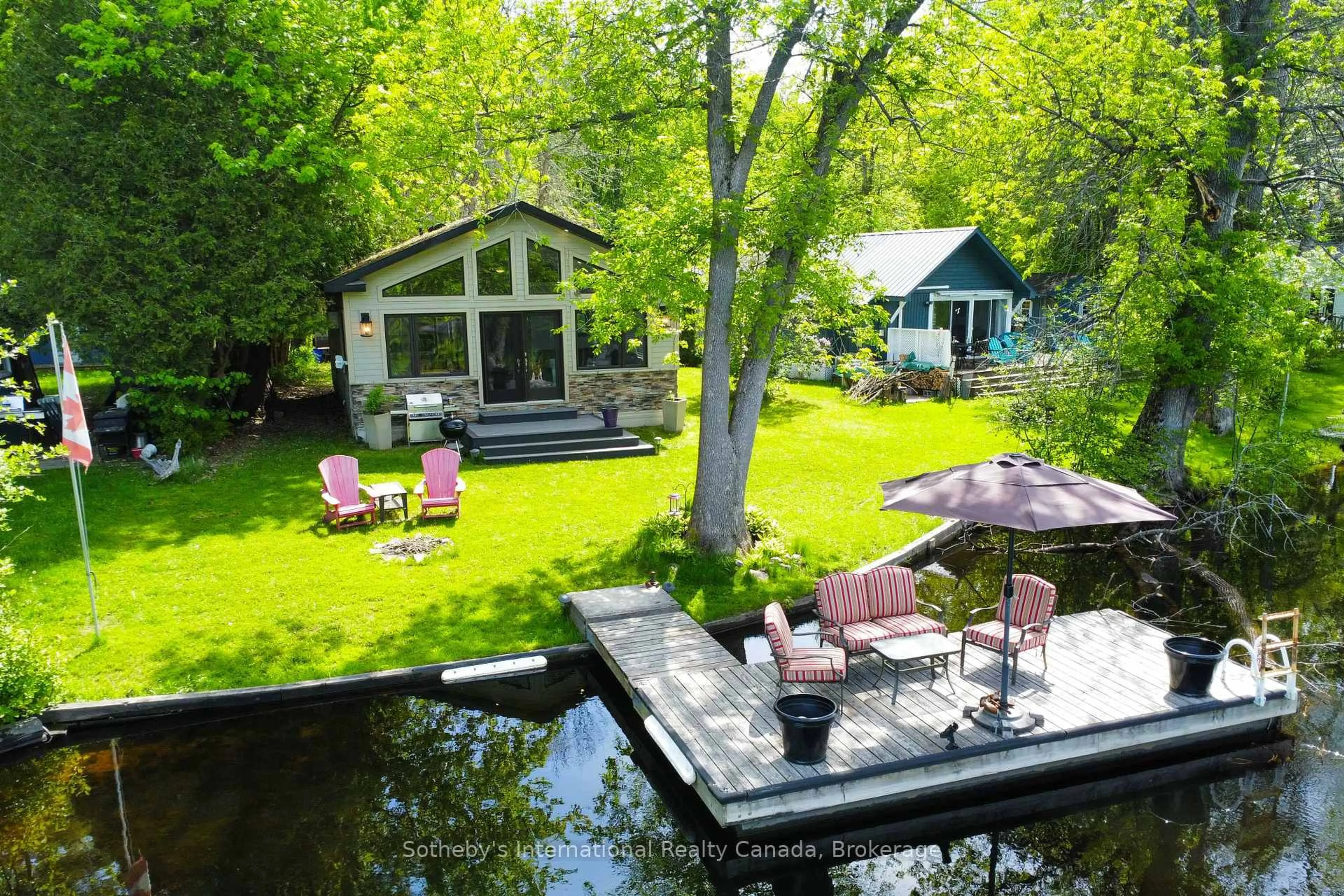 Patio, water/lake/river/ocean view for 1031 Bea Dale Lane, Gravenhurst Ontario P0E 1N0