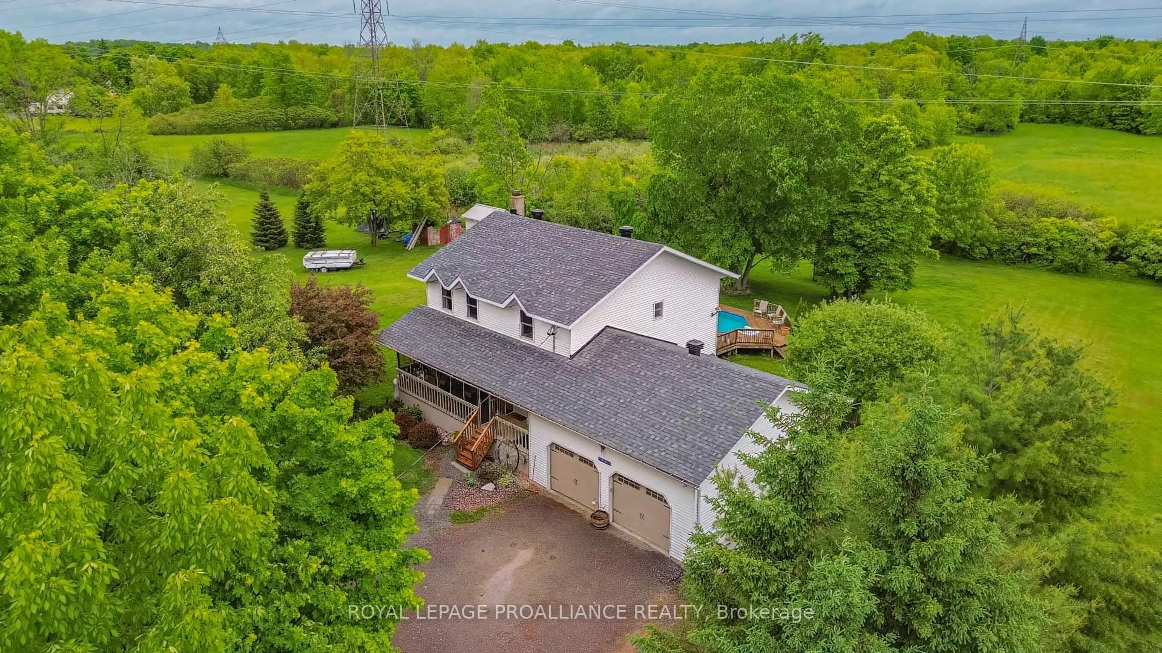 A pic from outside/outdoor area/front of a property/back of a property/a pic from drone, unknown for 5460 Hinchinbrooke Rd, Hartington Ontario K0H 1W0