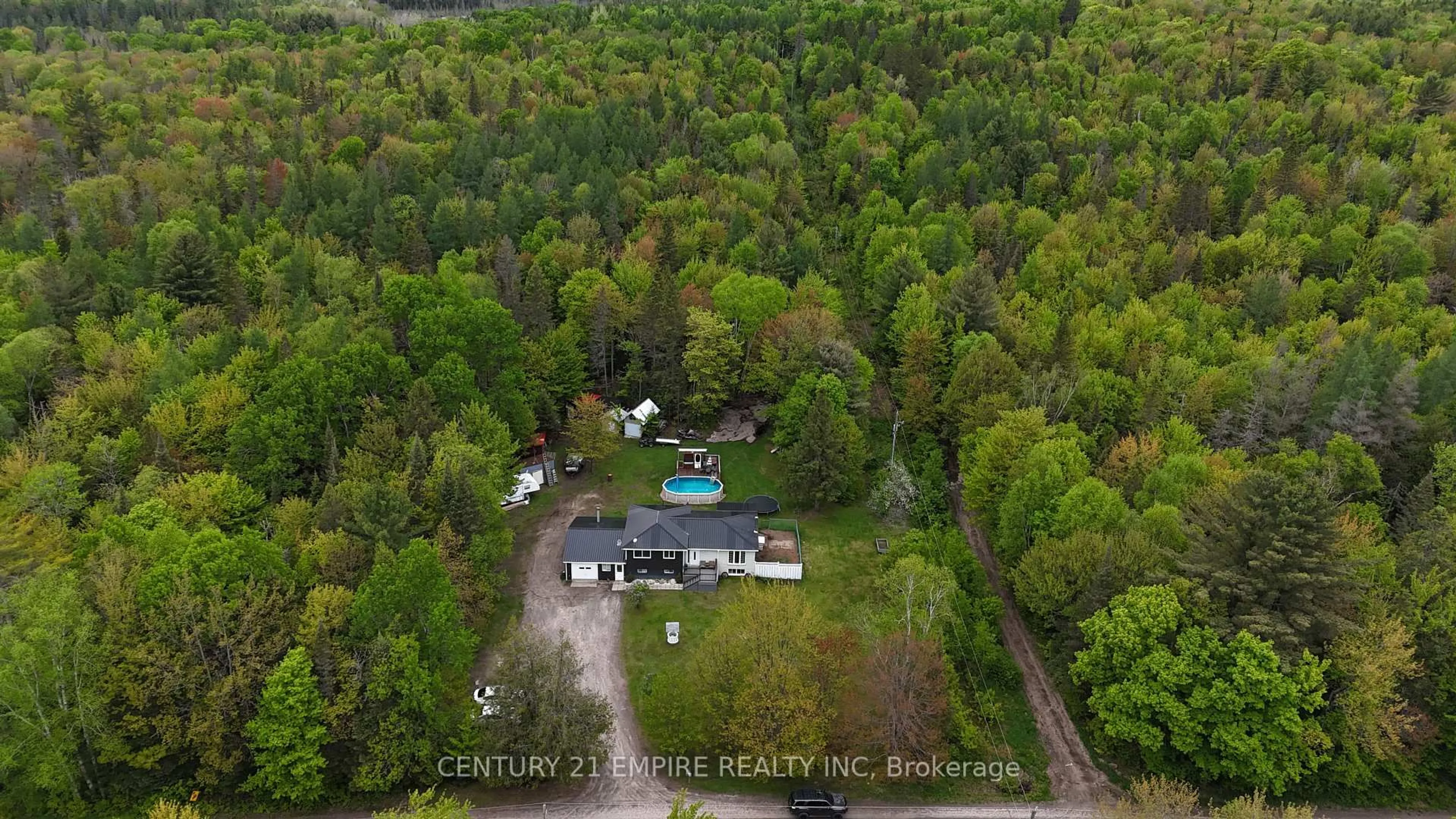 A pic from outside/outdoor area/front of a property/back of a property/a pic from drone, unknown for 414 Hill Valley Rd, Strong Ontario P0A 1Z0