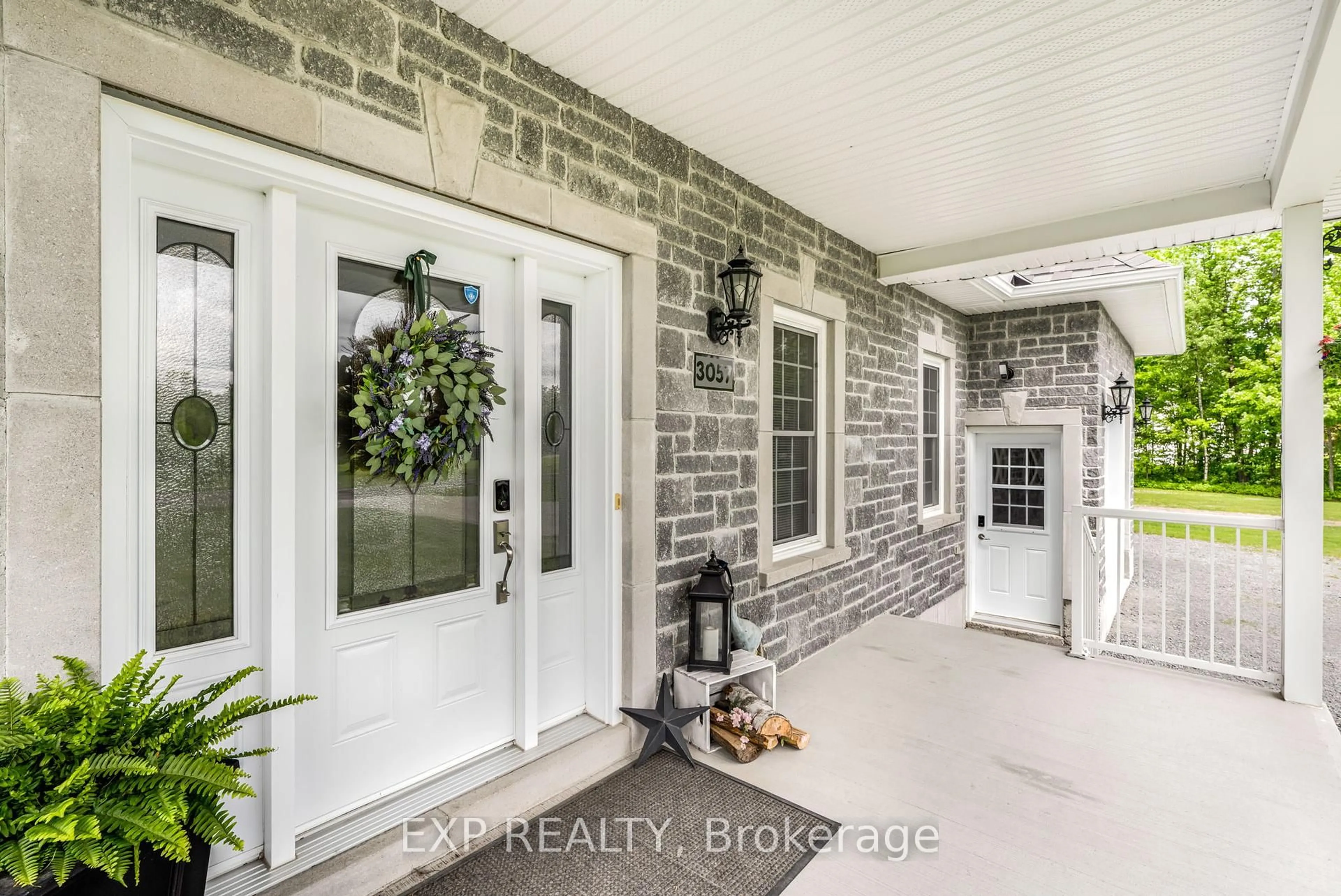 Indoor entryway for 3057 HENRIE Rd, Clarence-Rockland Ontario K0A 3N0