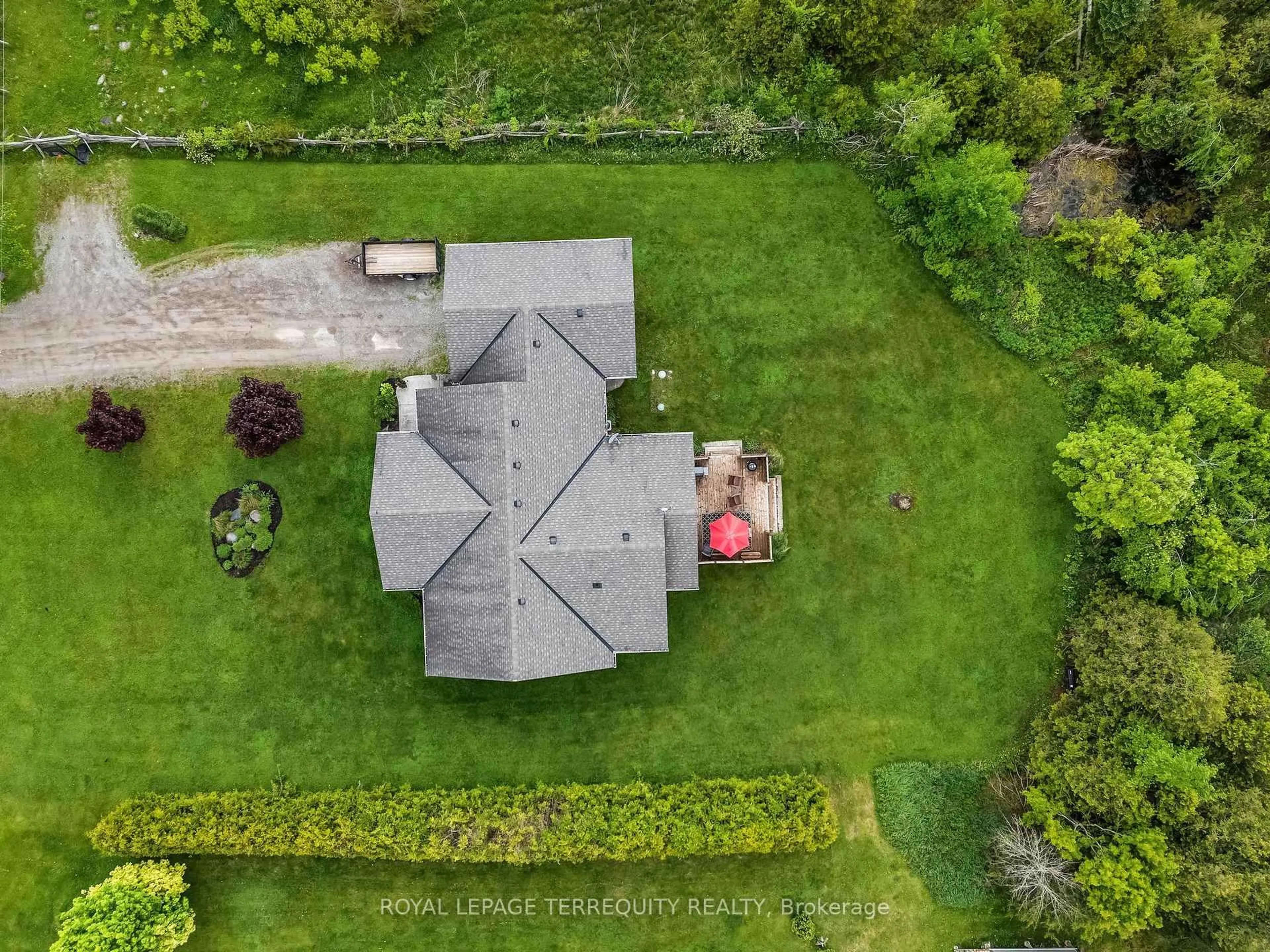 A pic from outside/outdoor area/front of a property/back of a property/a pic from drone, unknown for 729 11th Line W Rd, Trent Hills Ontario K0L 1Y0