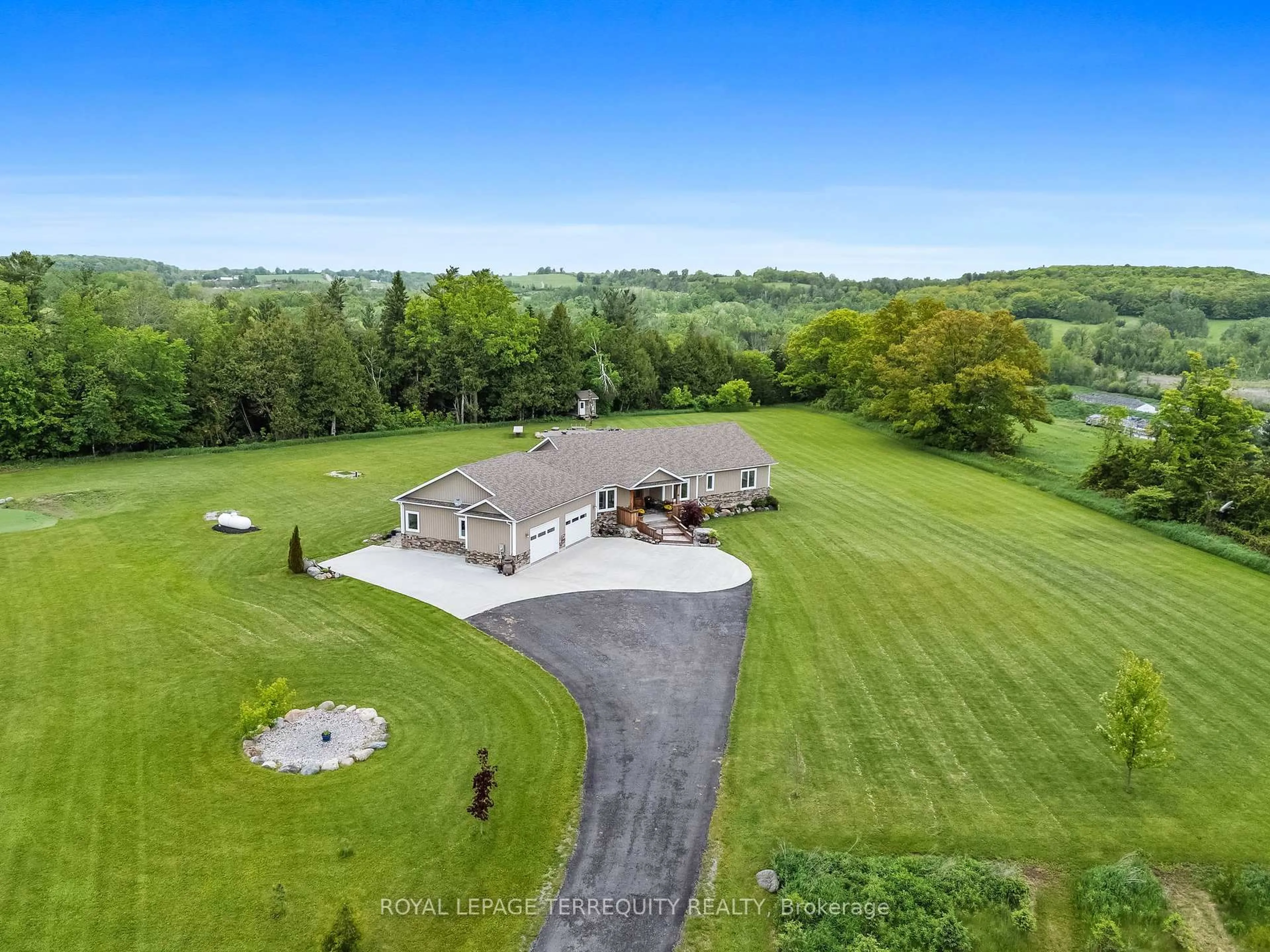 A pic from outside/outdoor area/front of a property/back of a property/a pic from drone, water/lake/river/ocean view for 360 Concession 6 East Rd, Trent Hills Ontario K0K 3K0