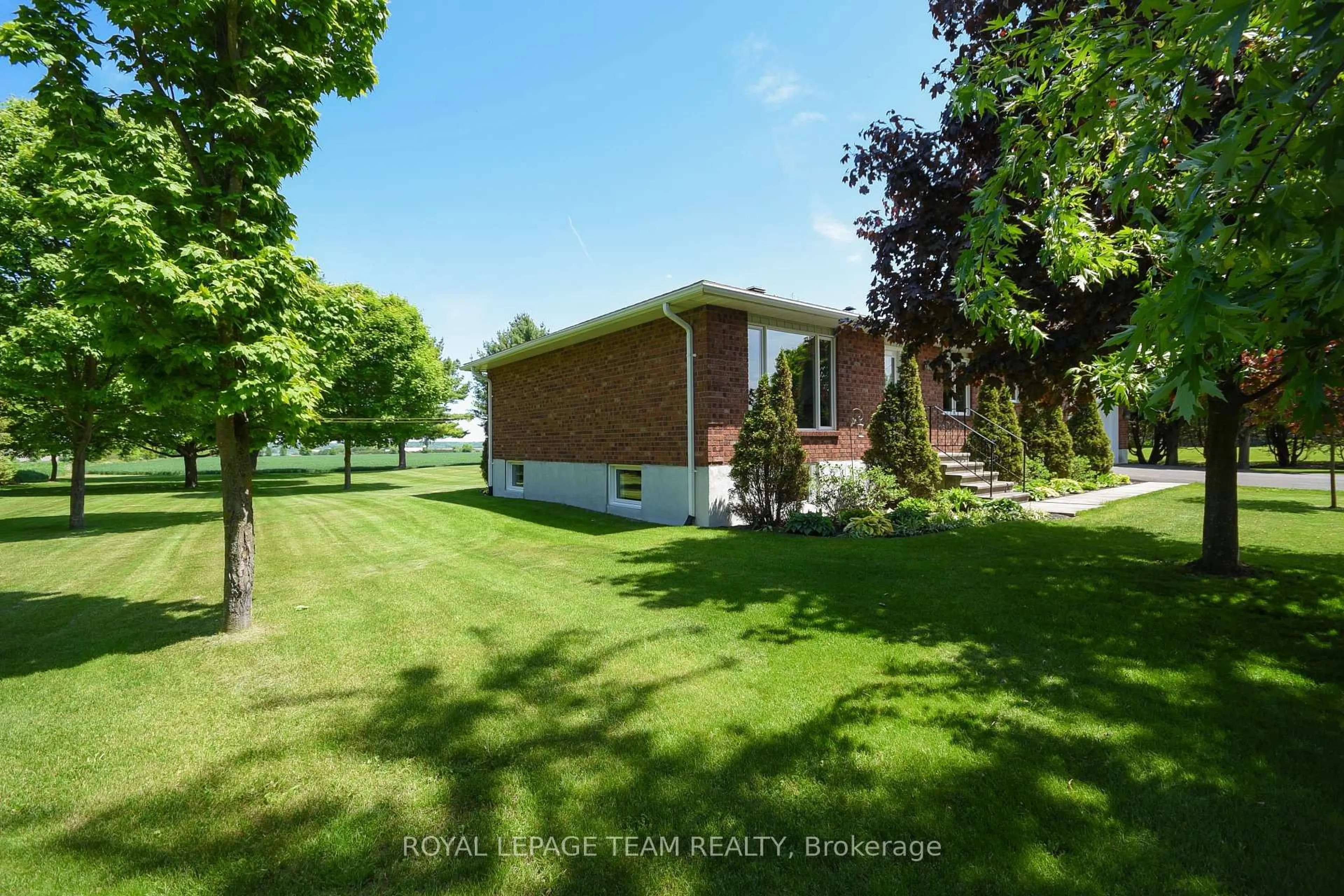 A pic from outside/outdoor area/front of a property/back of a property/a pic from drone, unknown for 2348 Donald B. Munro Dr, Kinburn Ontario K0A 2H0