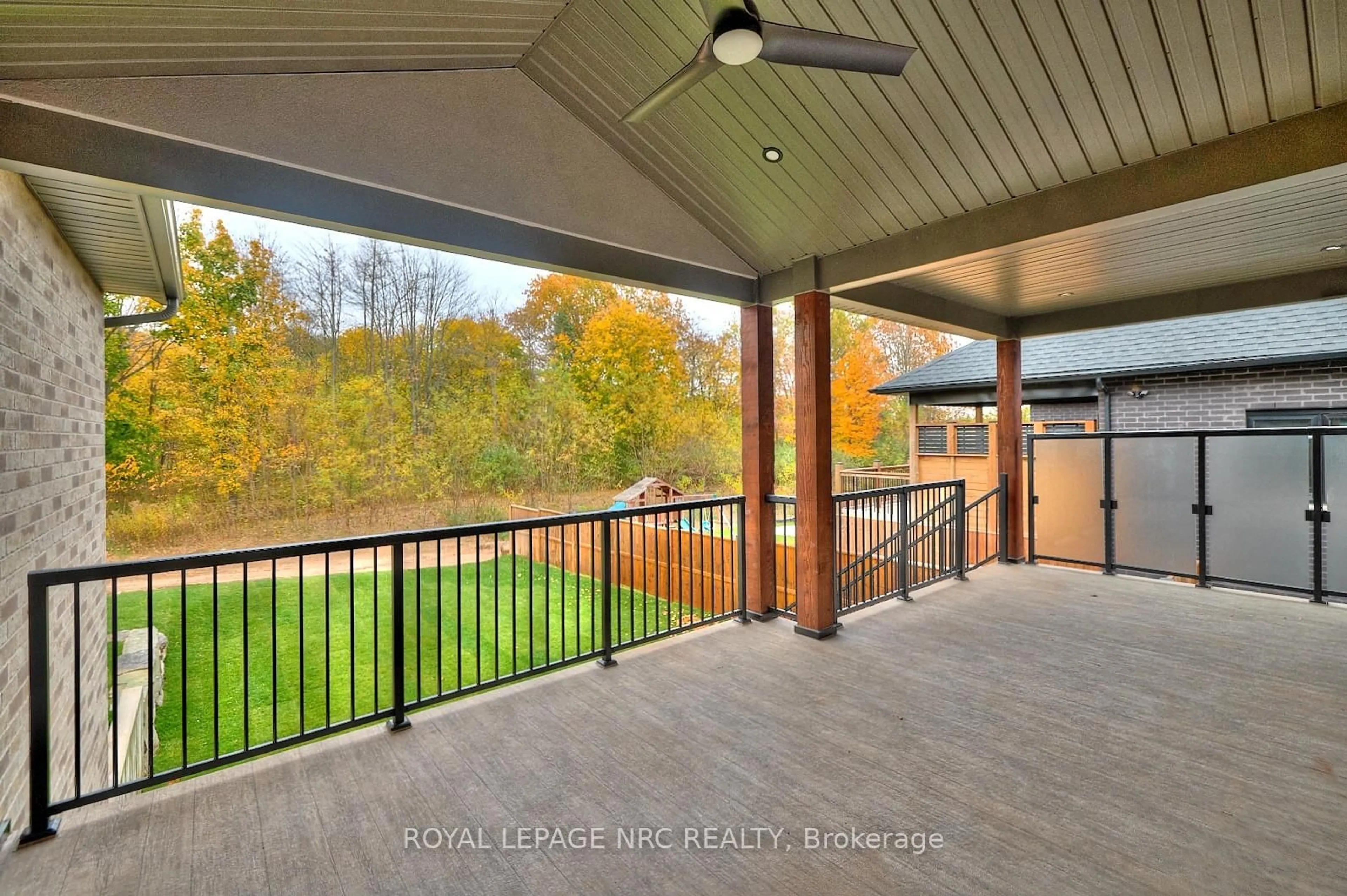 Patio, unknown for 1125 Balfour St, Pelham Ontario L0S 1C0