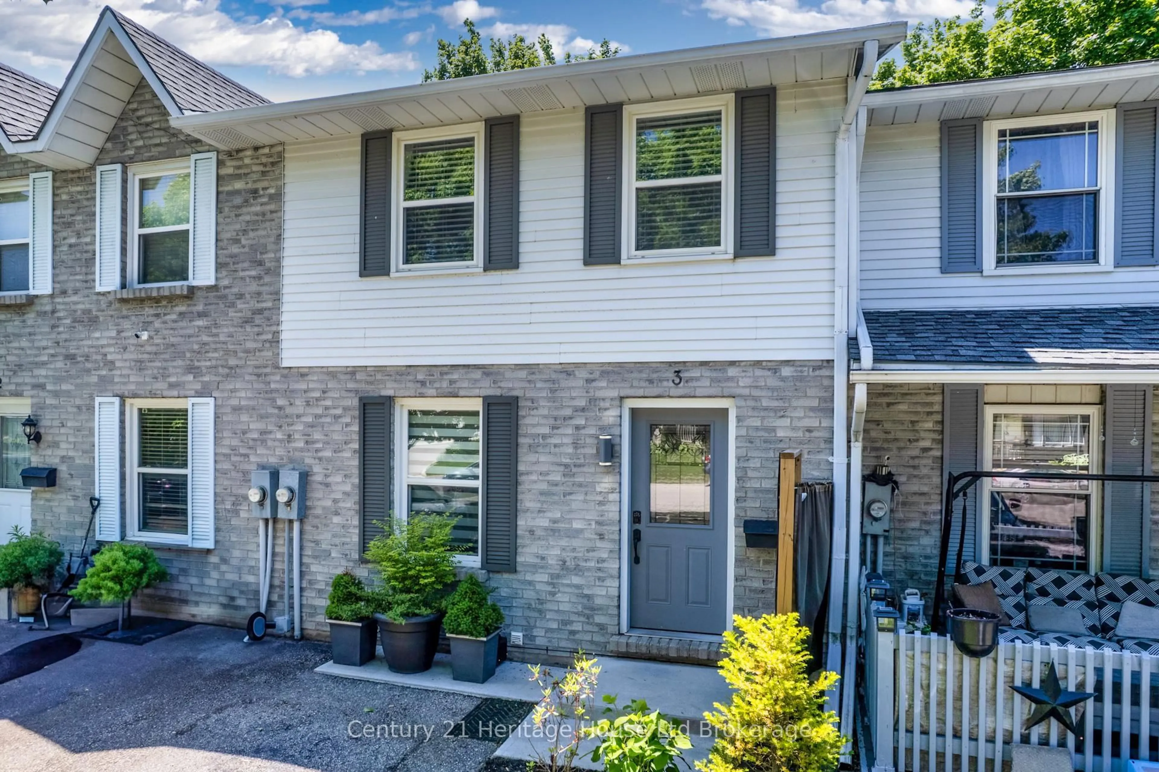 Home with brick exterior material, street for 35 Blandford St #3, Woodstock Ontario N4S 7H7