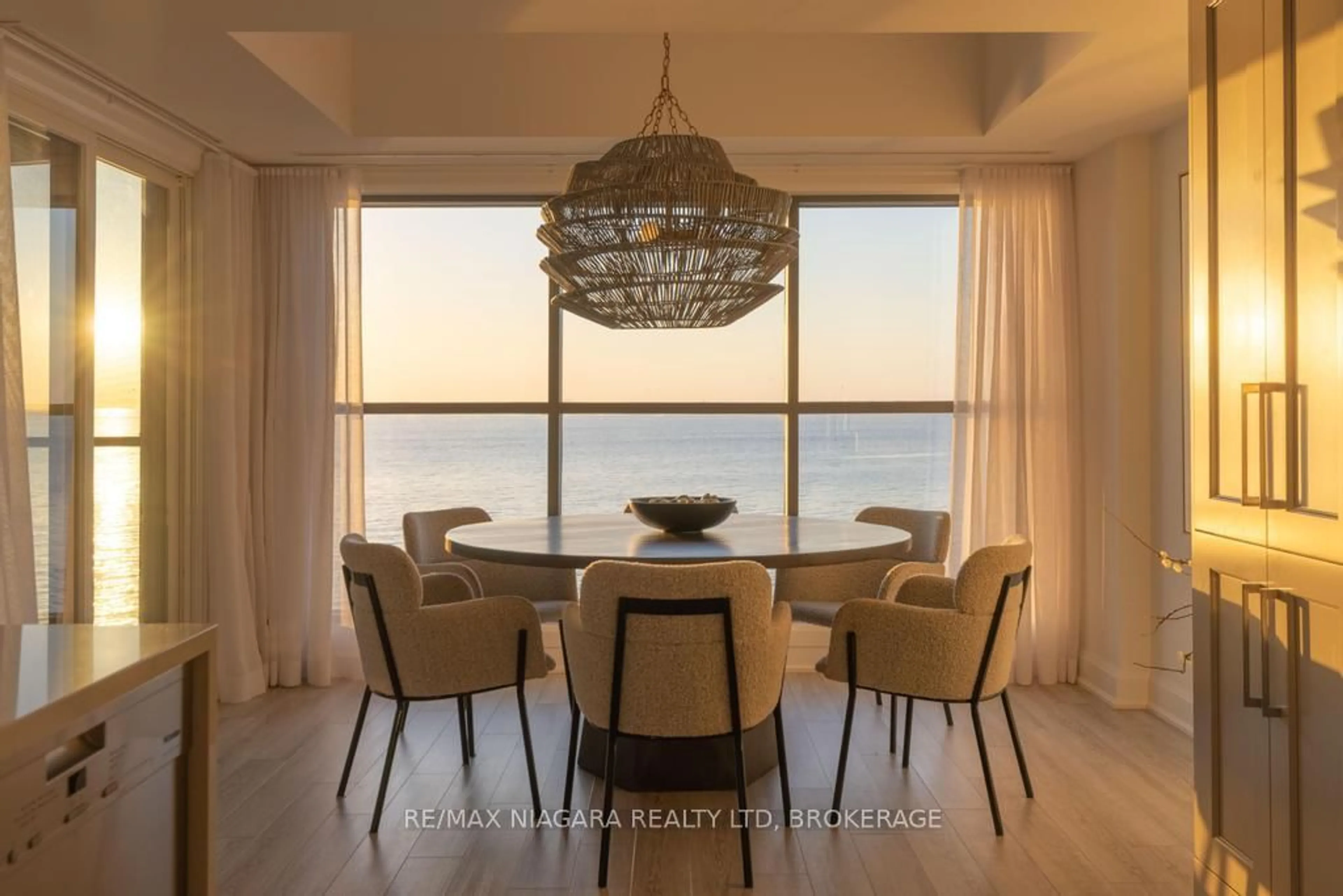 Dining room, unknown for 10 Dalhousie Ave #201, St. Catharines Ontario L2N 4W4