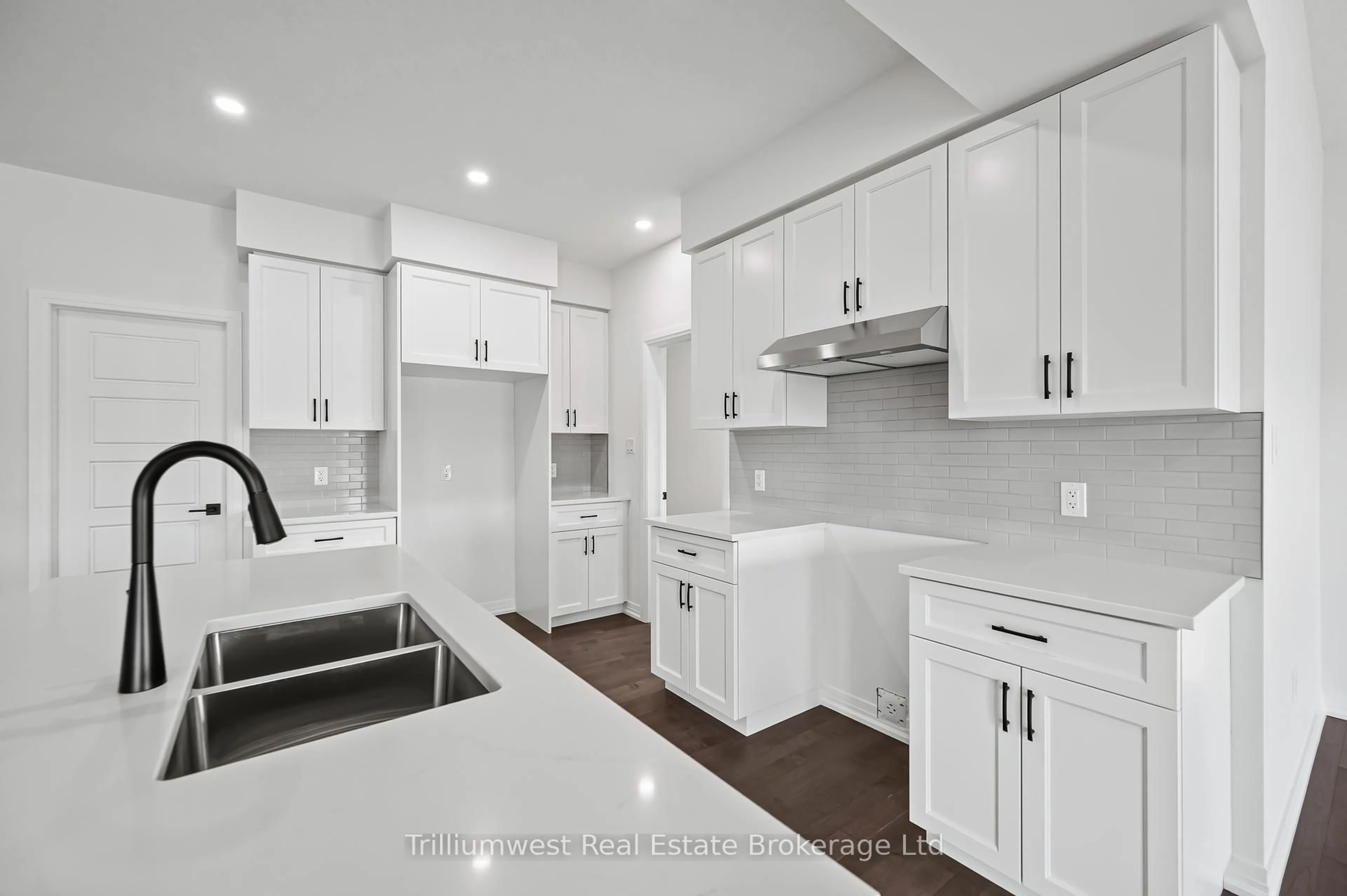 Open concept kitchen, ceramic/tile floor for 130 Imrie Rd, Centre Wellington Ontario N0B 2S0