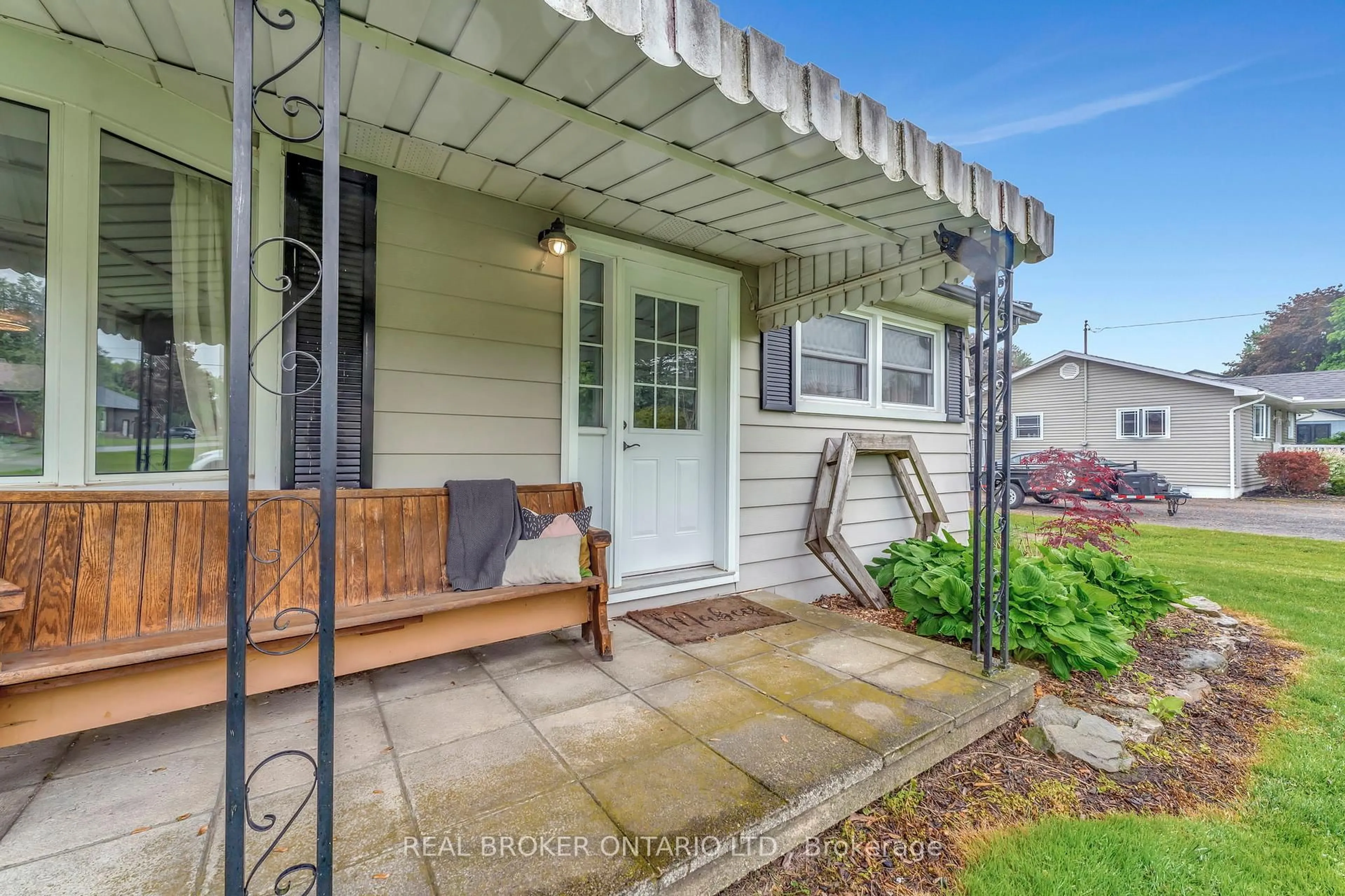 Unknown for 31 Alpha St, Norfolk Ontario N4B 1B1