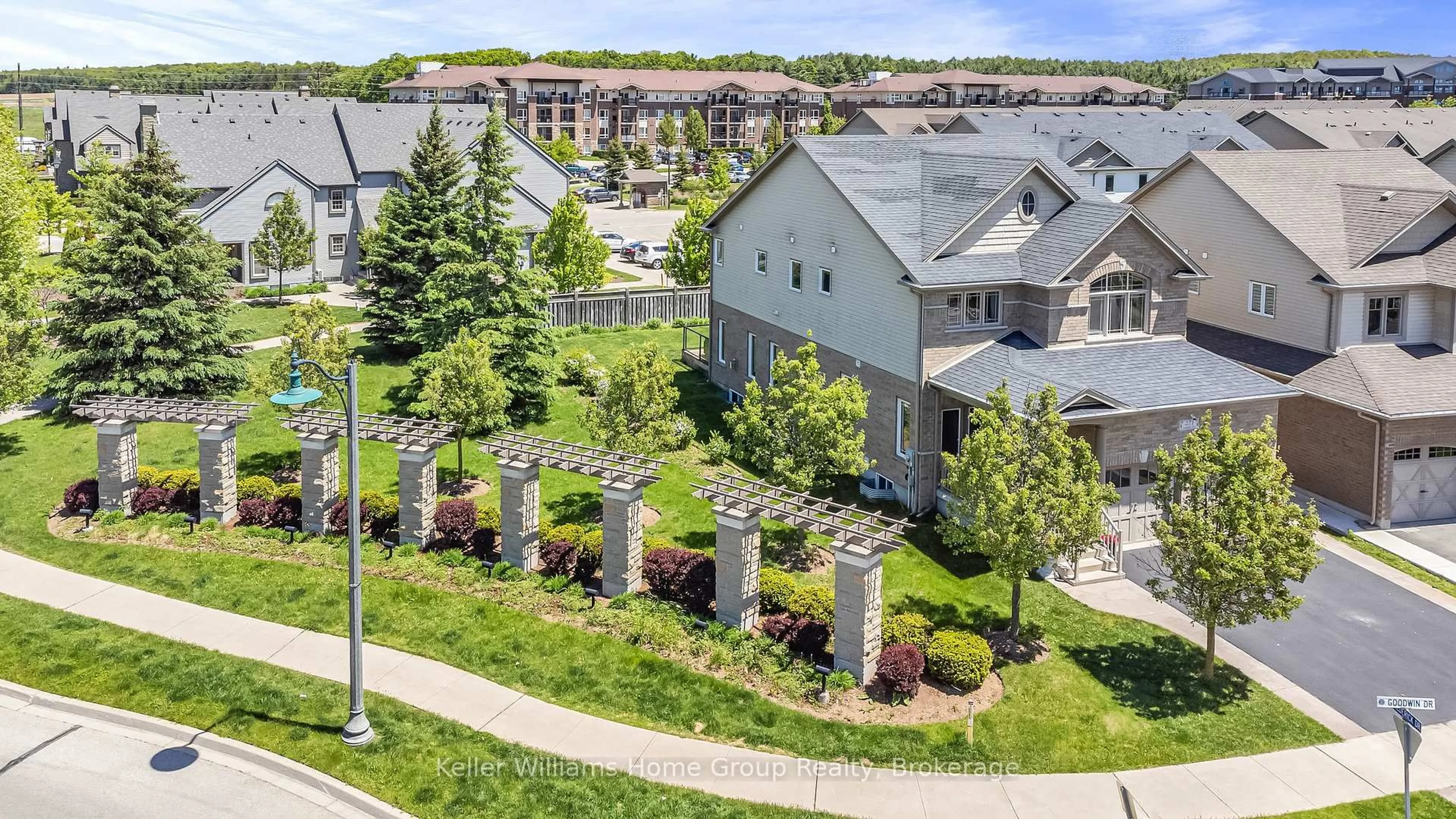 A pic from outside/outdoor area/front of a property/back of a property/a pic from drone, unknown for 271 Goodwin Dr, Guelph Ontario N1L 1C3