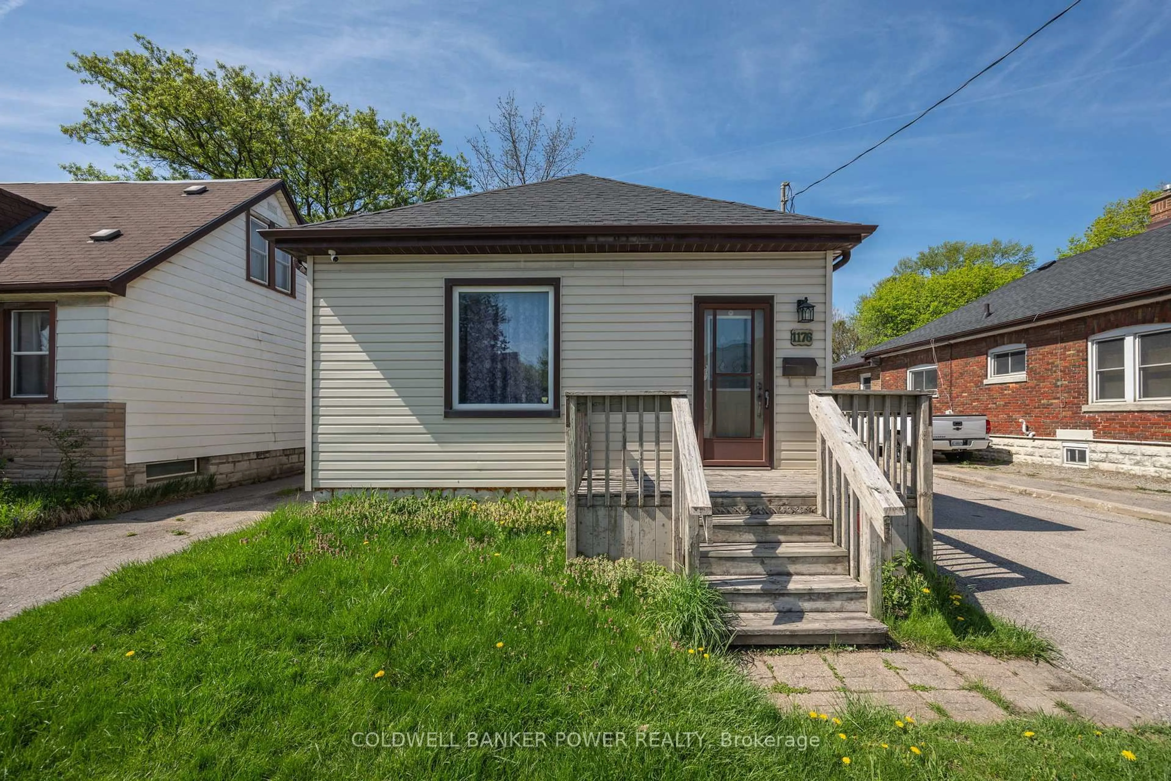Unknown for 1176 FLORENCE St, London East Ontario N5W 2N1