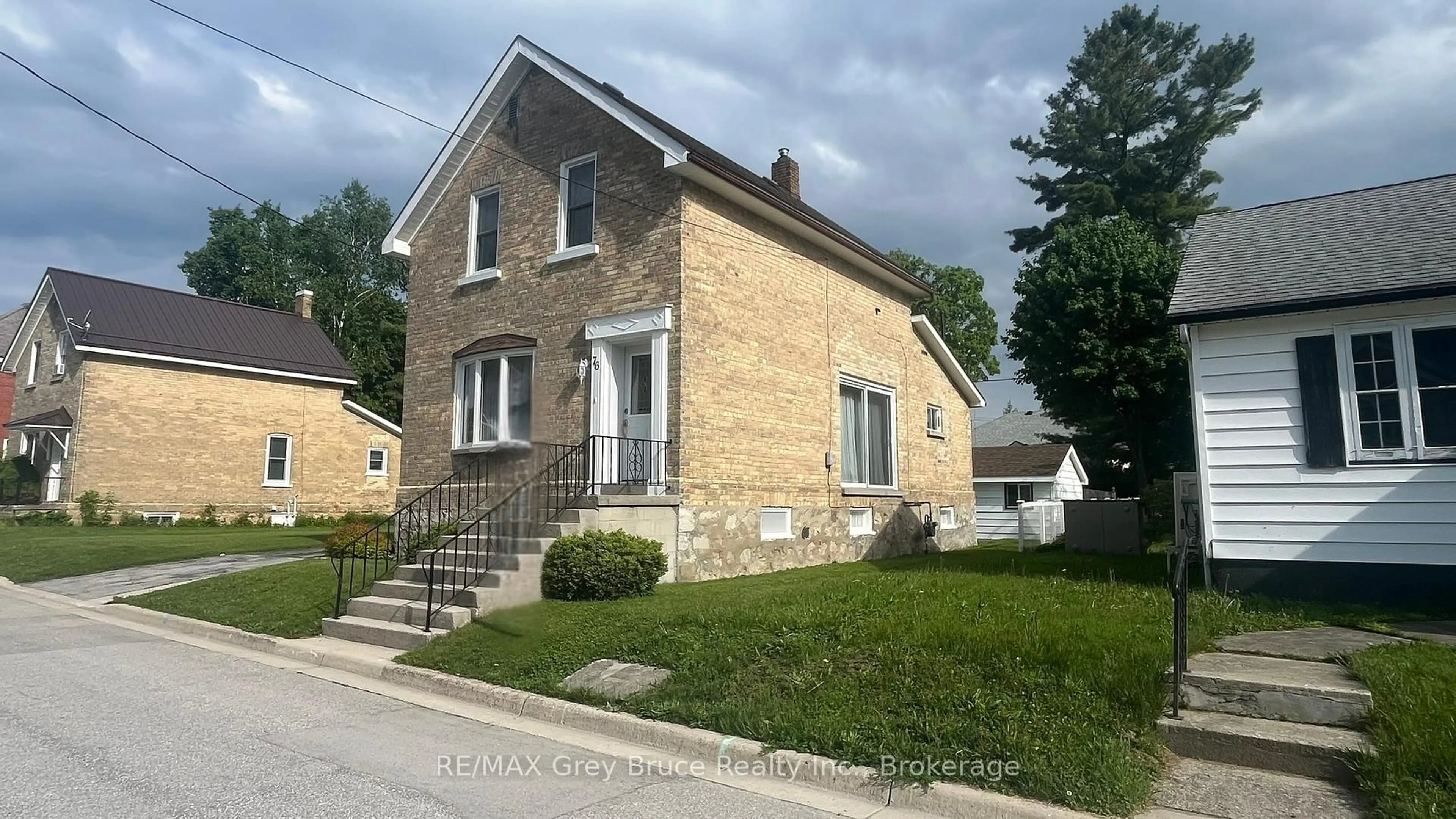 Home with brick exterior material, street for 76 5th St, Arran-Elderslie Ontario N0G 1L0