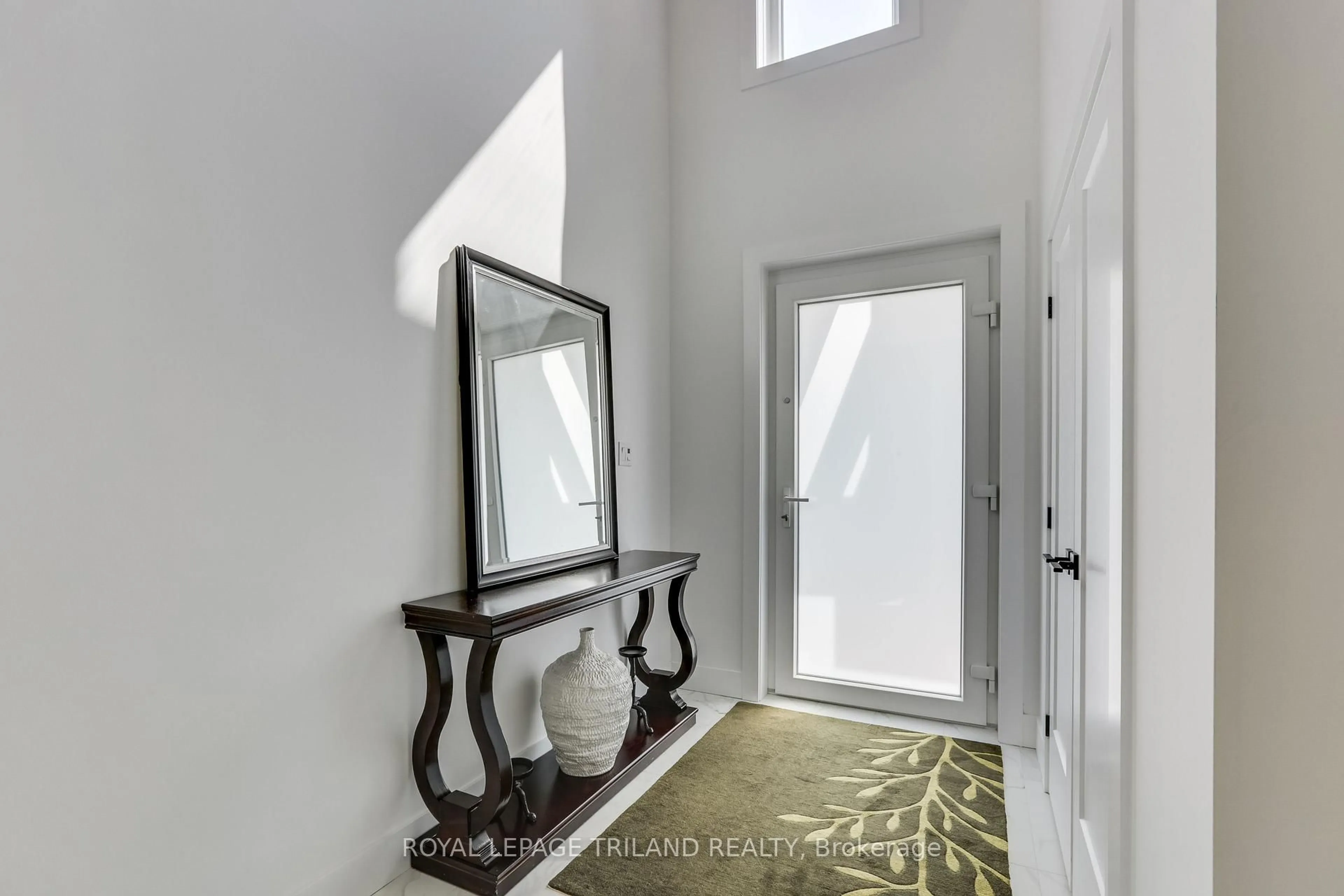 Indoor entryway for 3535 Emily Carr Lane, London South Ontario N6L 0H7
