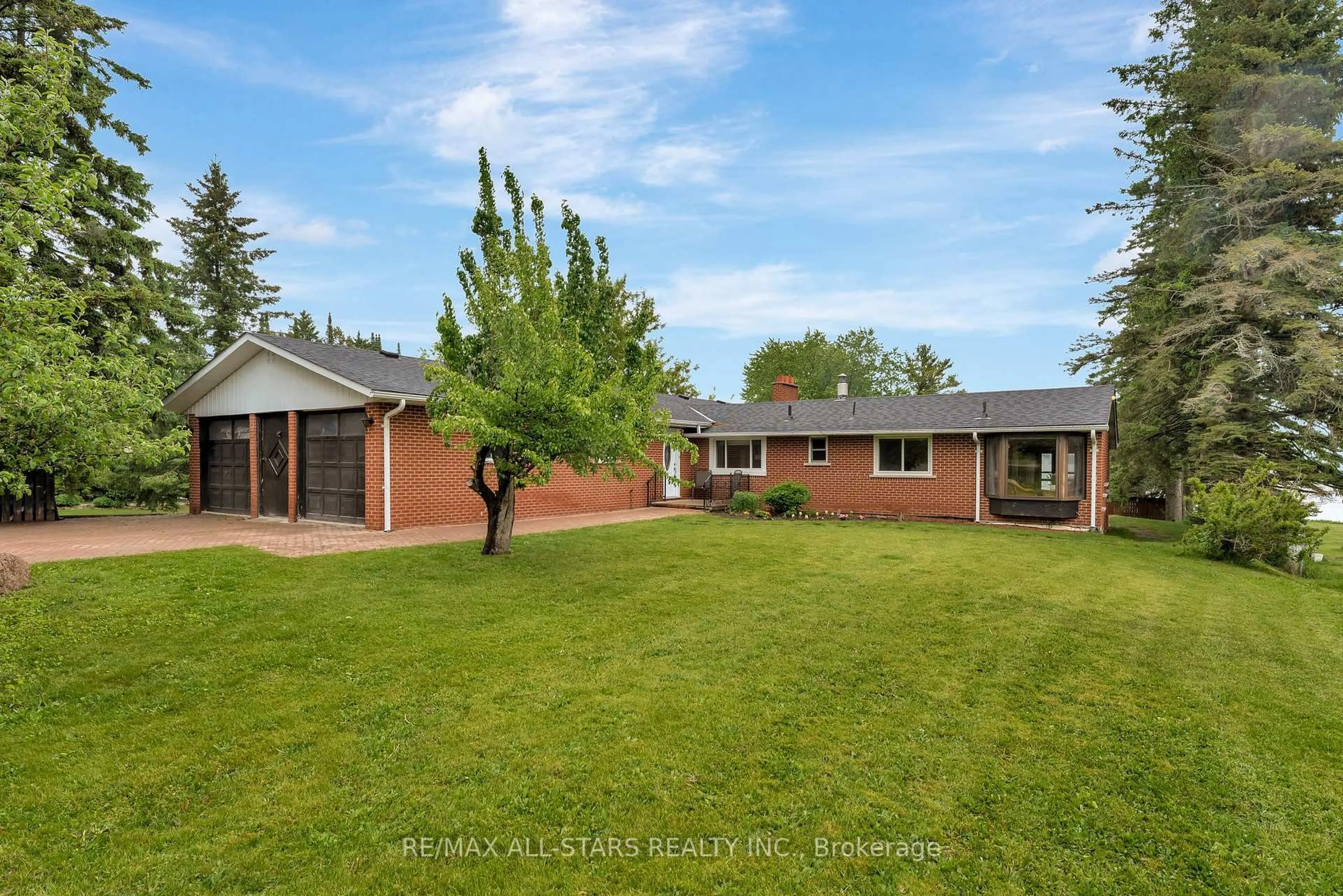 A pic from outside/outdoor area/front of a property/back of a property/a pic from drone, unknown for 39 Newman Rd, Kawartha Lakes Ontario K0M 2C0