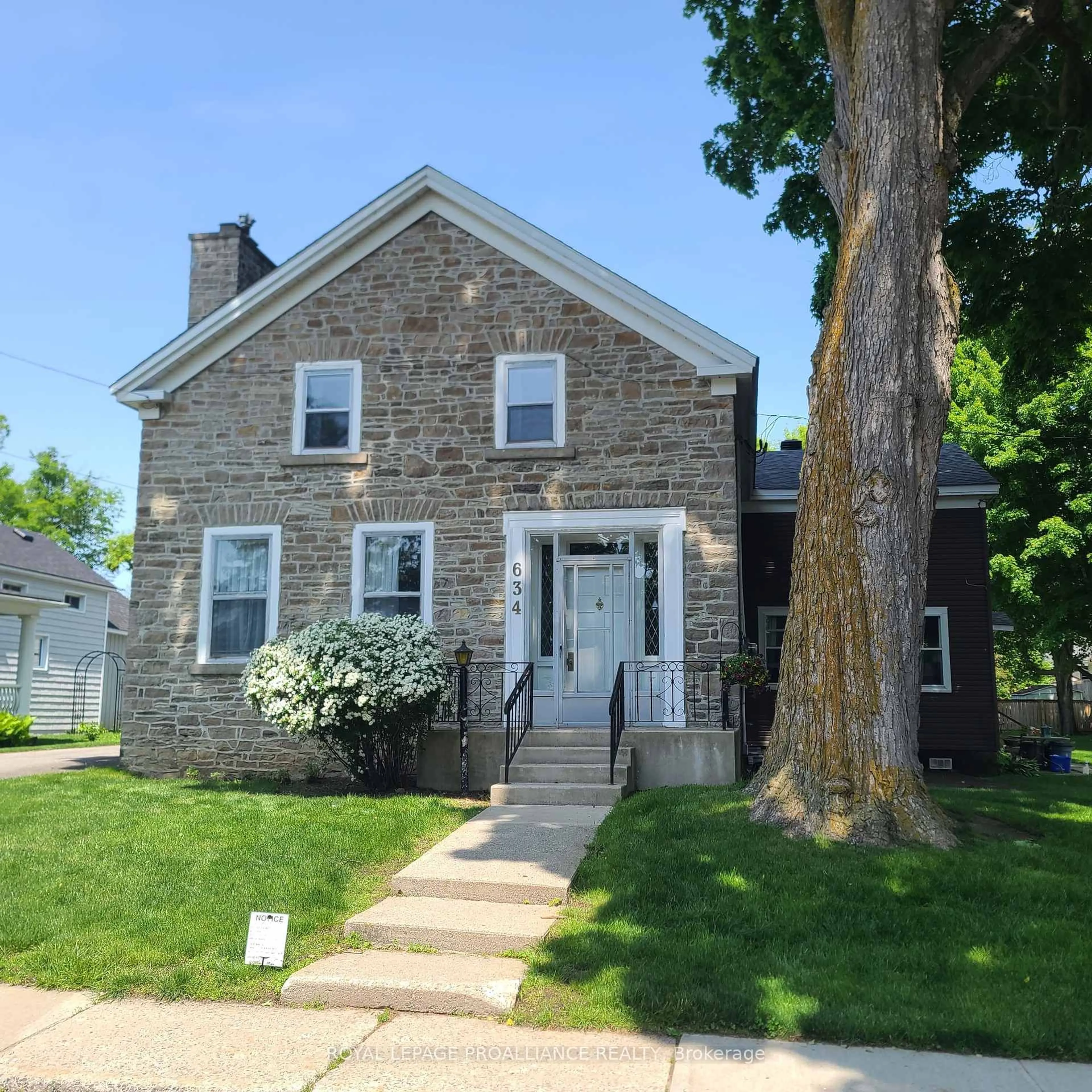 Home with brick exterior material, street for 634 Henry St, Prescott Ontario K0E 1T0