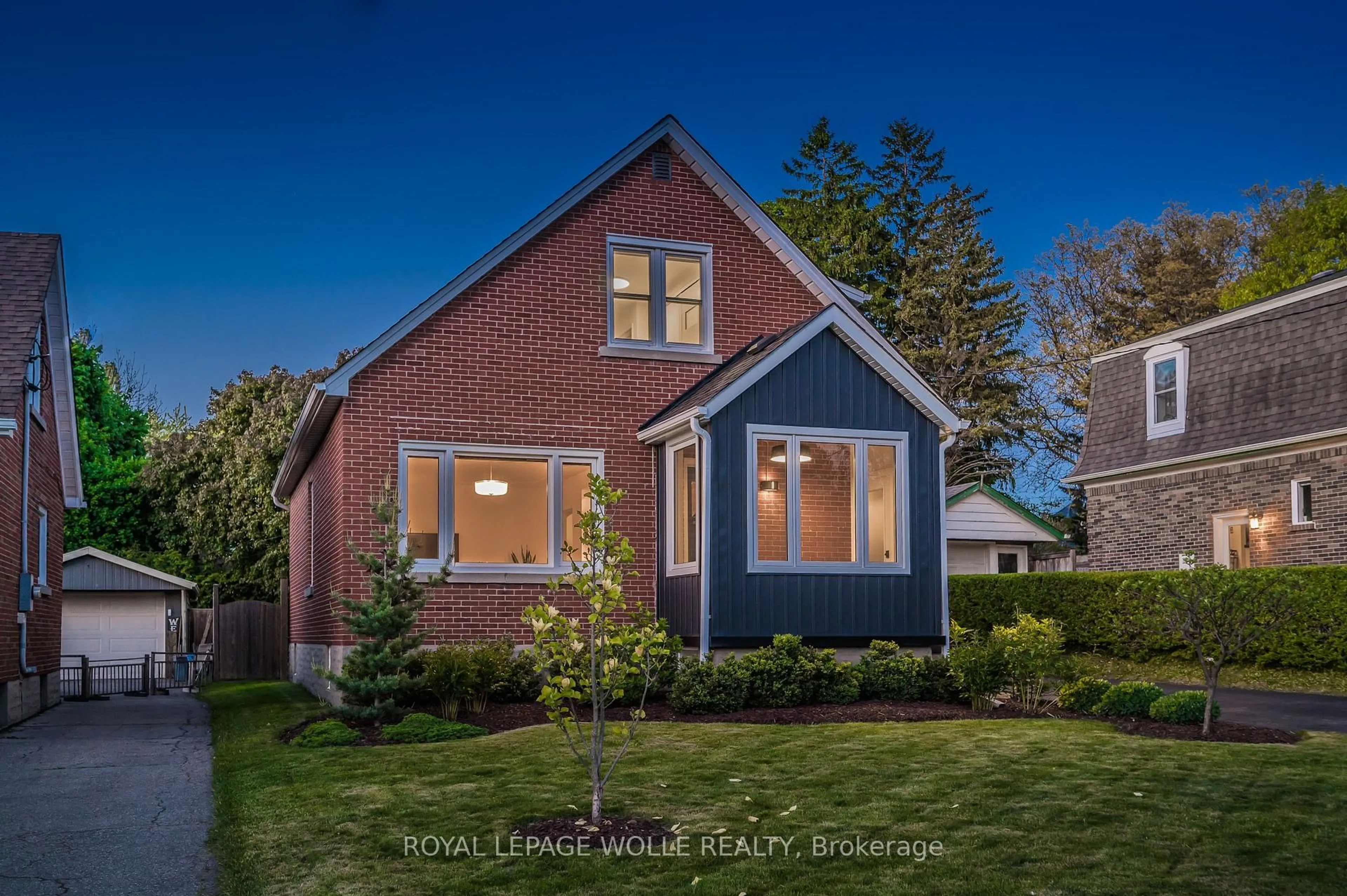 Home with brick exterior material, street for 158 Lucan Ave, Waterloo Ontario N2J 1W7