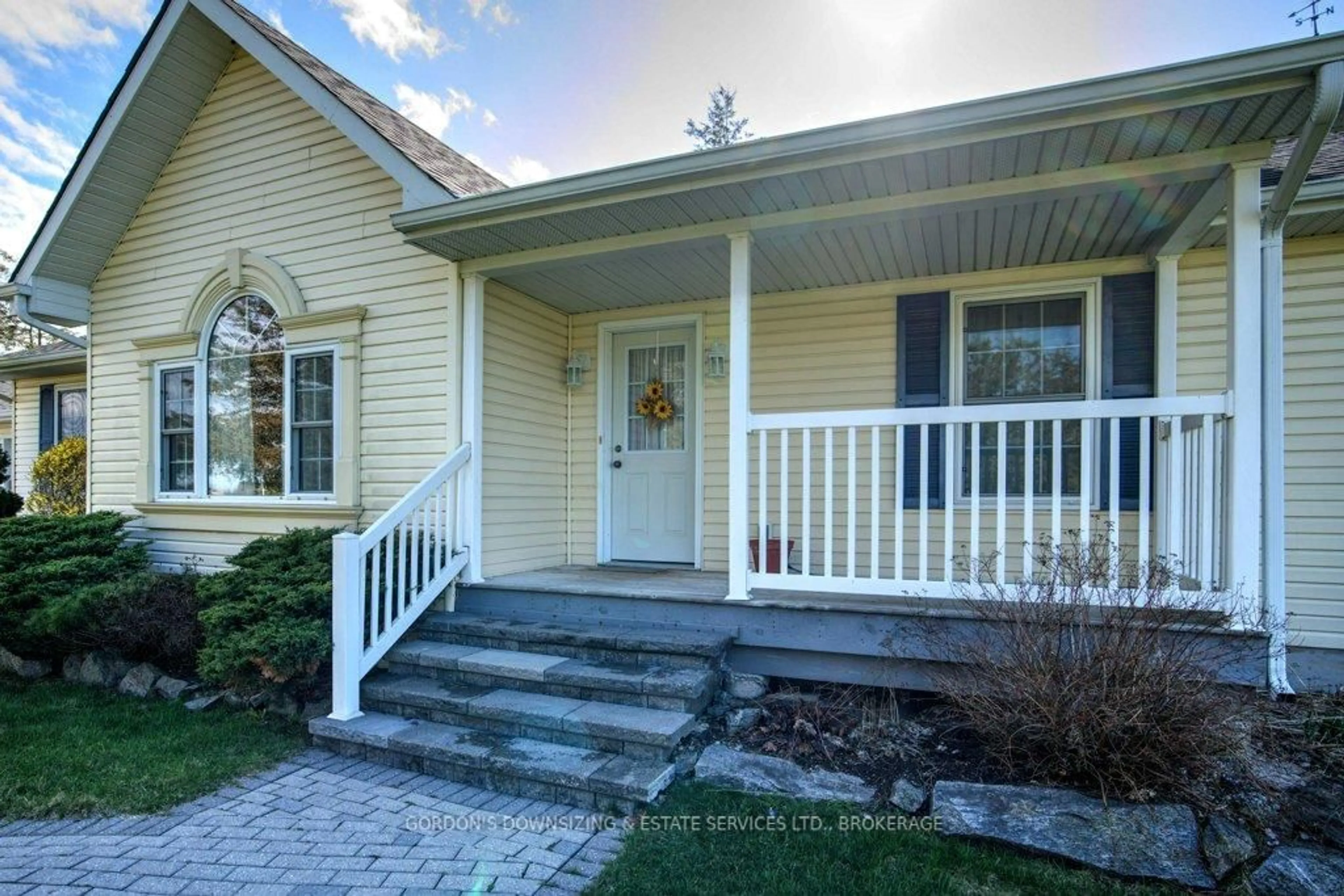 Home with vinyl exterior material, street for 272 Beechwood Rd, Greater Napanee Ontario K7R 3L1