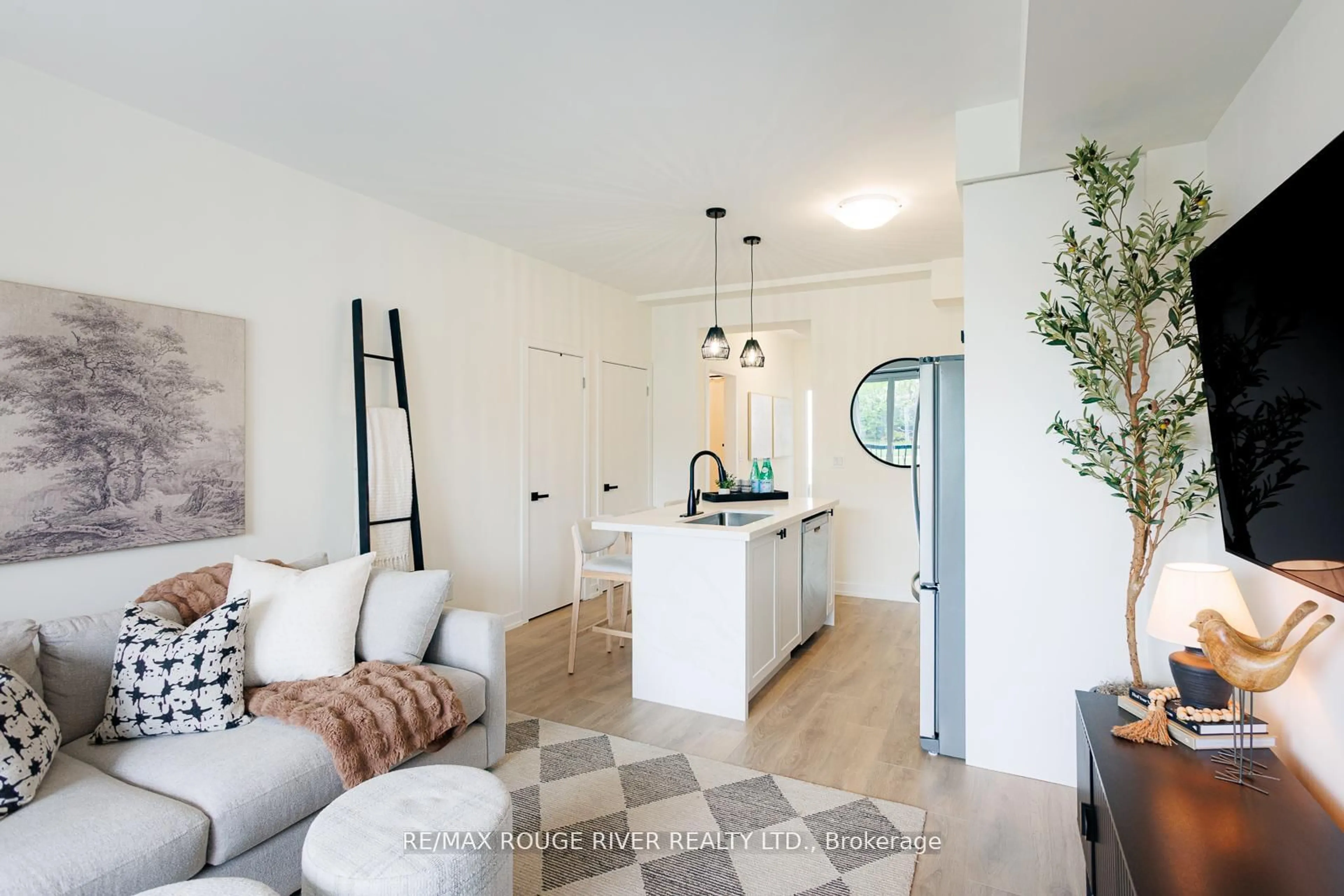 Open concept kitchen, unknown for 160 Densmore Rd #1702, Cobourg Ontario K9A 0X8