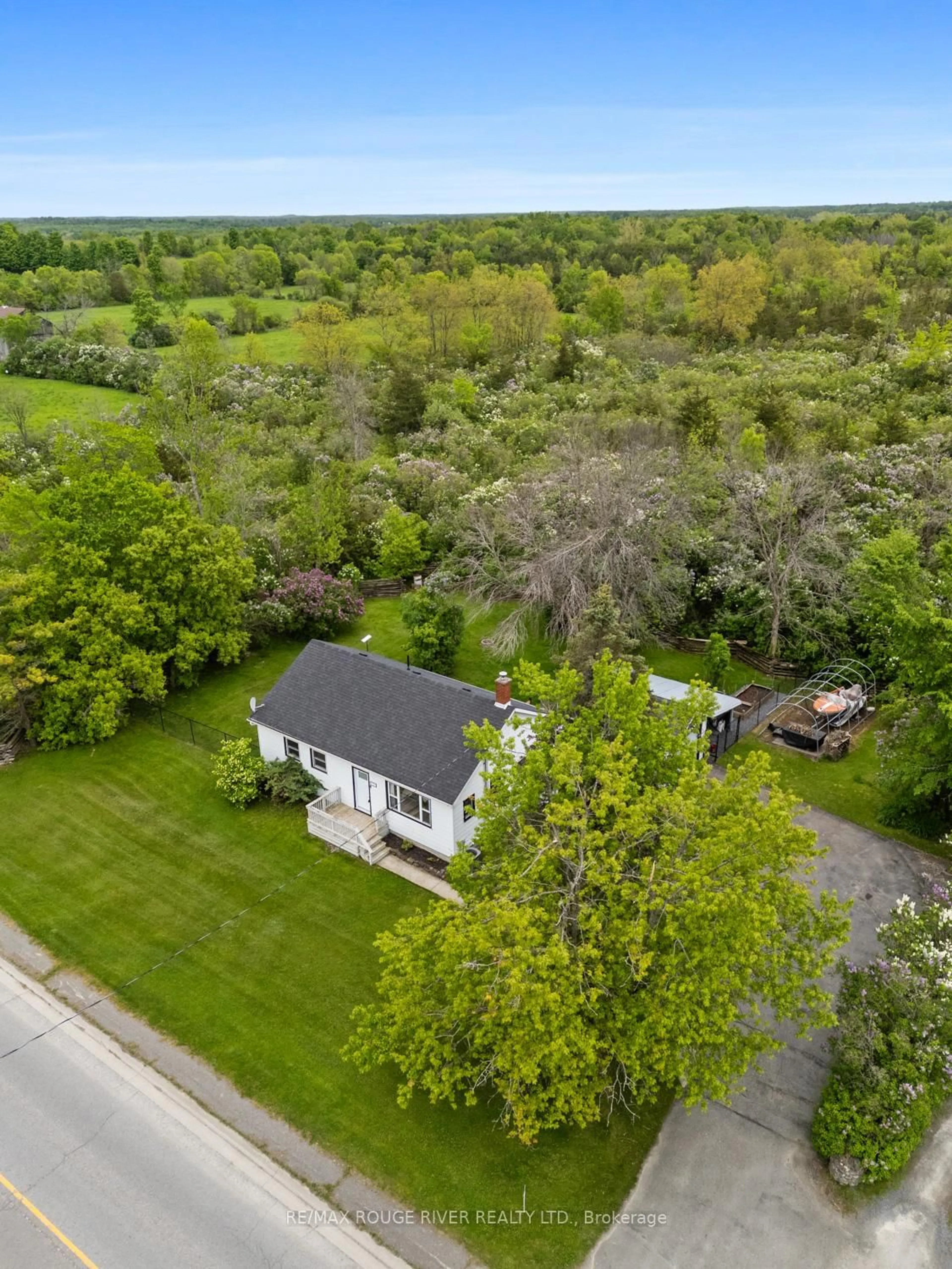 A pic from outside/outdoor area/front of a property/back of a property/a pic from drone, street for 4067 Shannonville Rd, Belleville Ontario K0K 2Y0