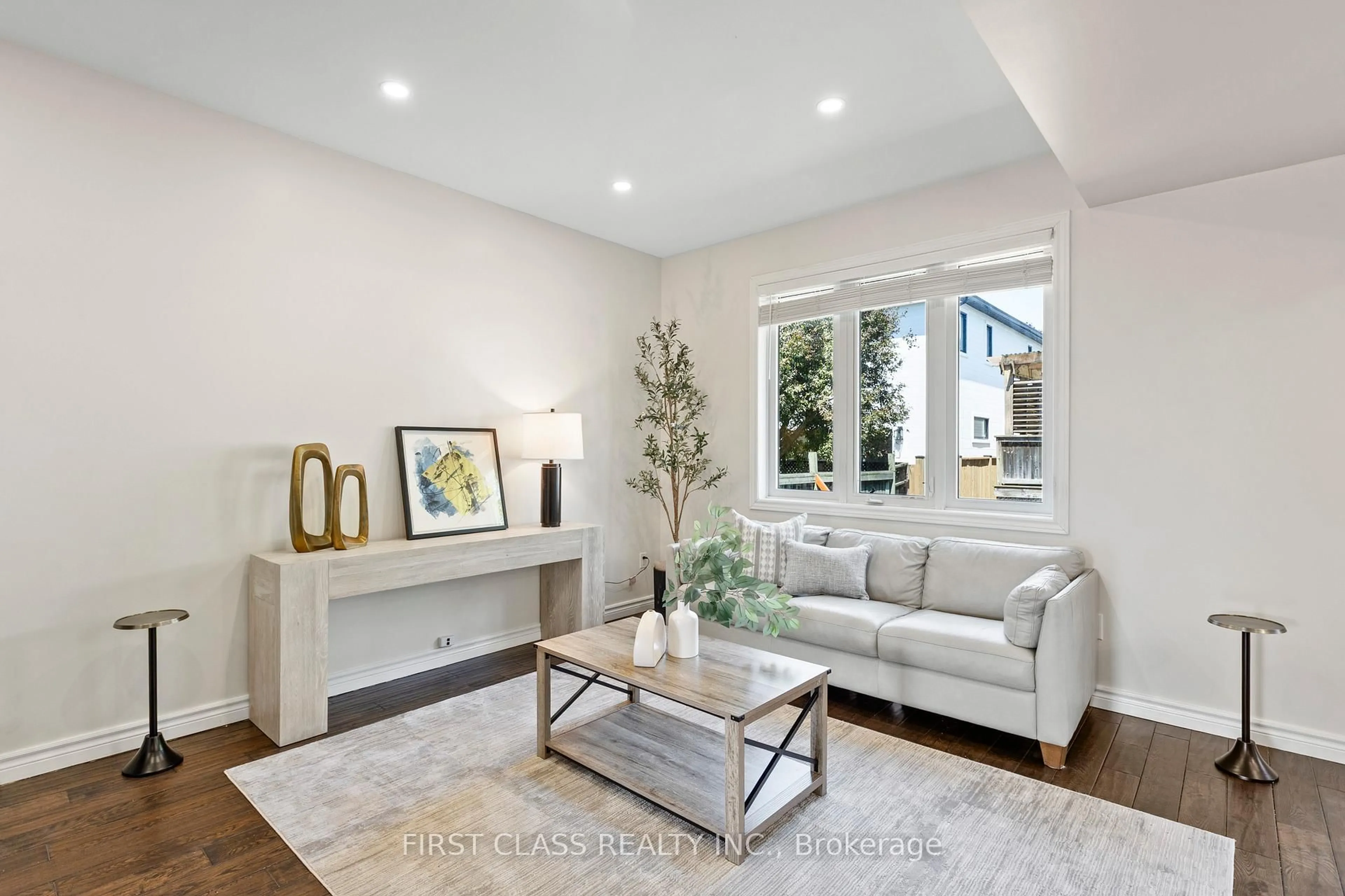 Living room with furniture, unknown for 13 Stepney St, St. Catharines Ontario L2M 1P9