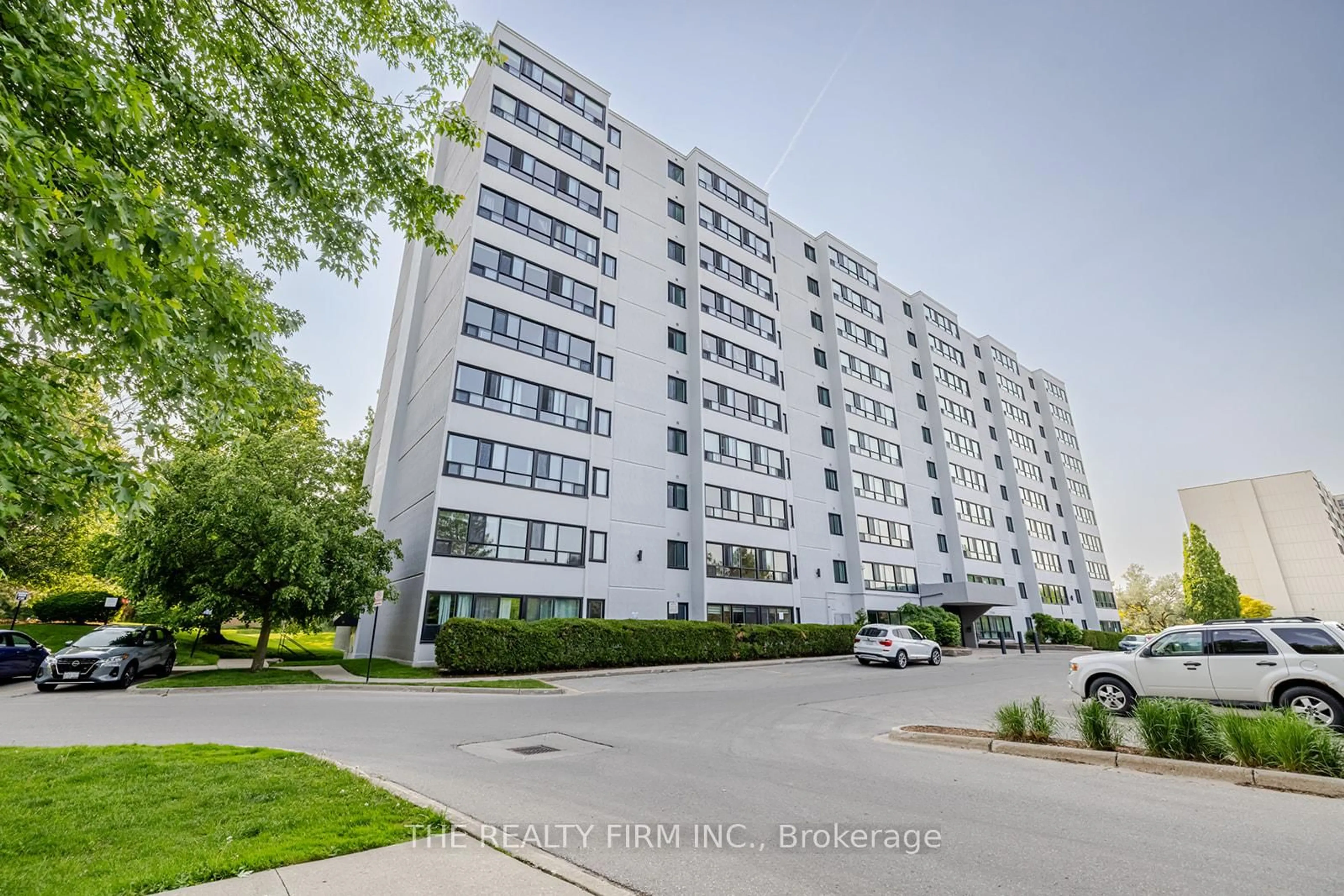 Unknown for 600 Grenfell Dr #301, London North Ontario N5X 2R8