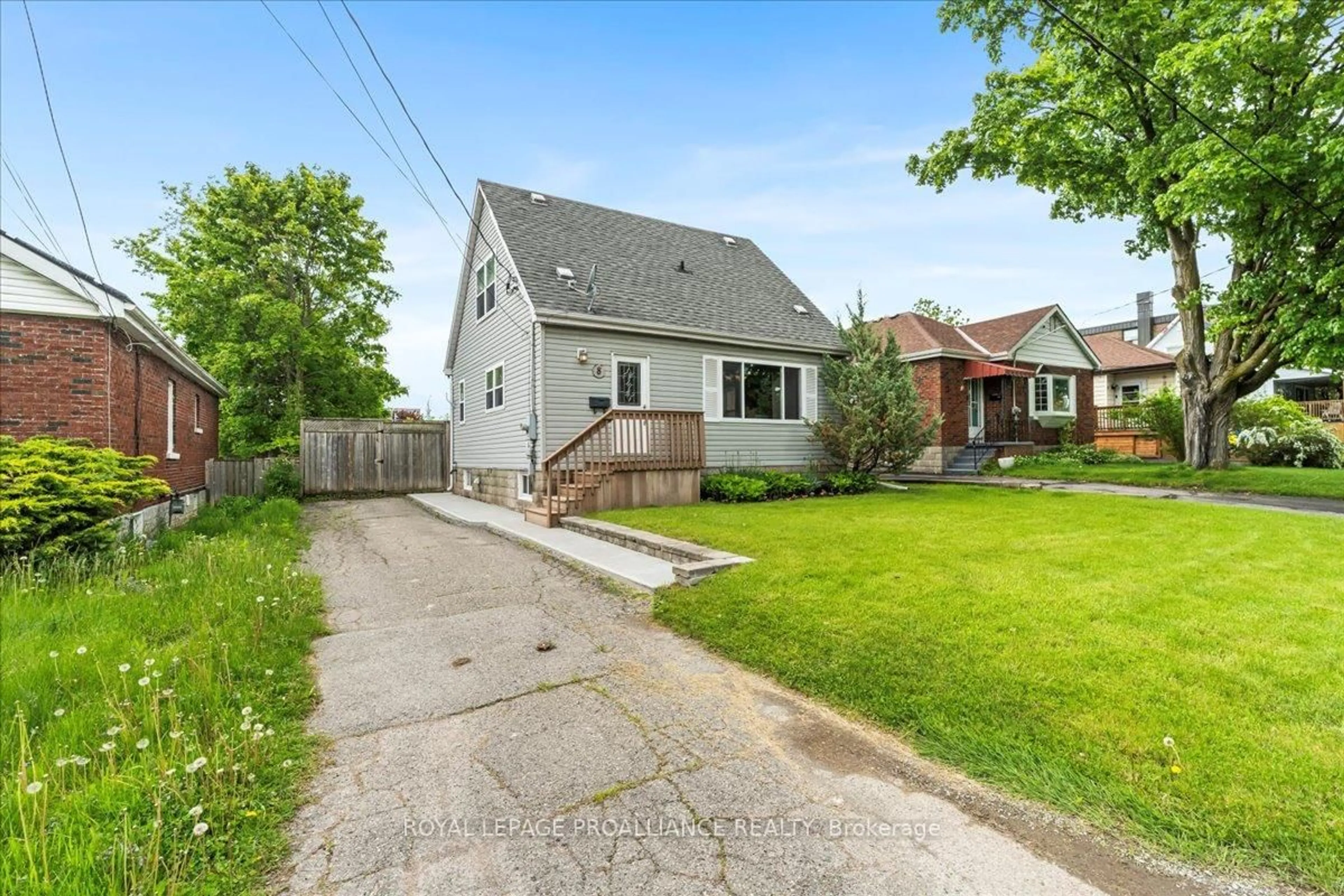 A pic from outside/outdoor area/front of a property/back of a property/a pic from drone, street for 8 Carmen Ave, Belleville Ontario K8P 3A5