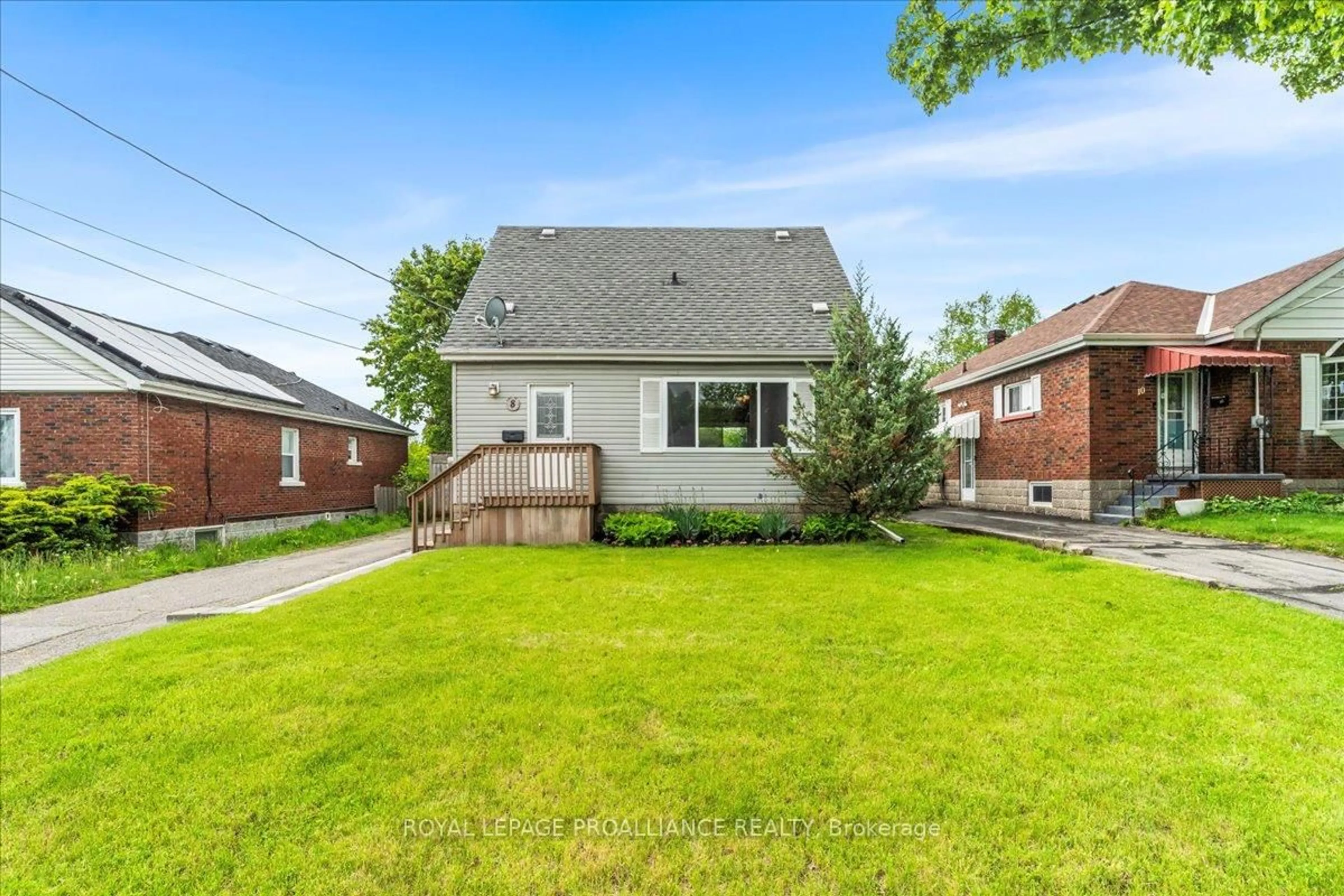 Unknown for 8 Carmen Ave, Belleville Ontario K8P 3A5