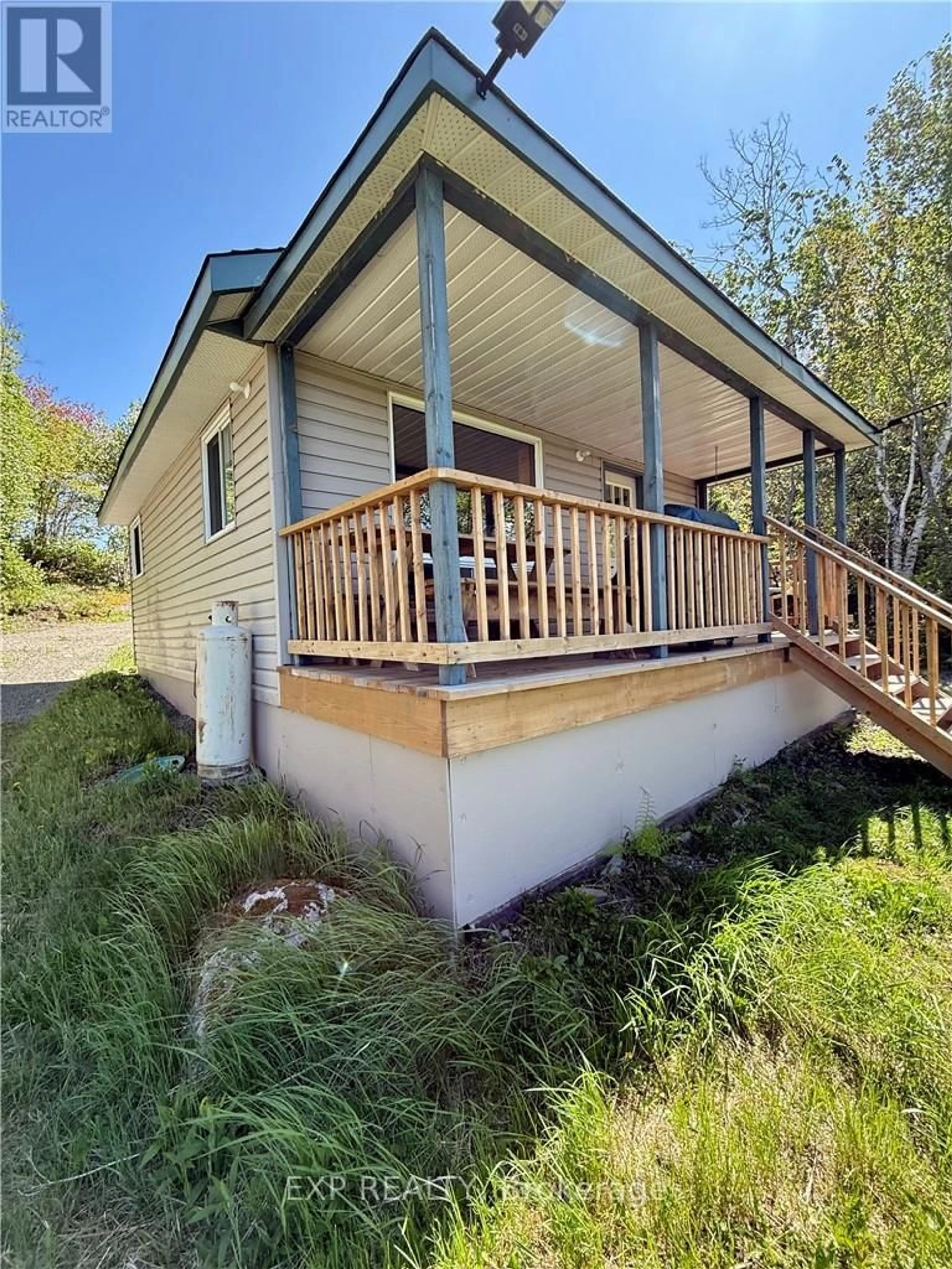 Home with vinyl exterior material, building for 1460 Fire Route M N/A, Greater Sudbury Ontario P0M 1L0
