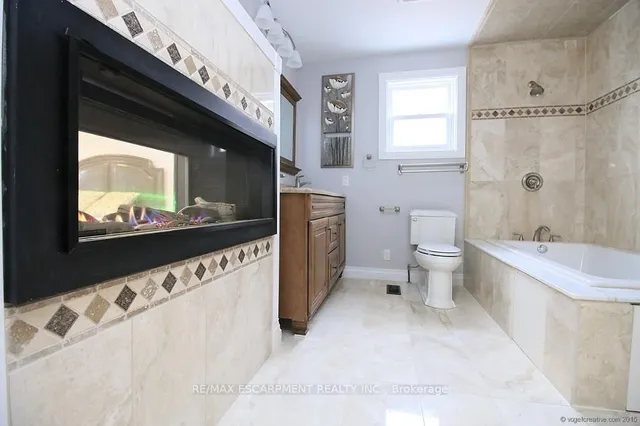 Additional property image - 71 Paisley Ave