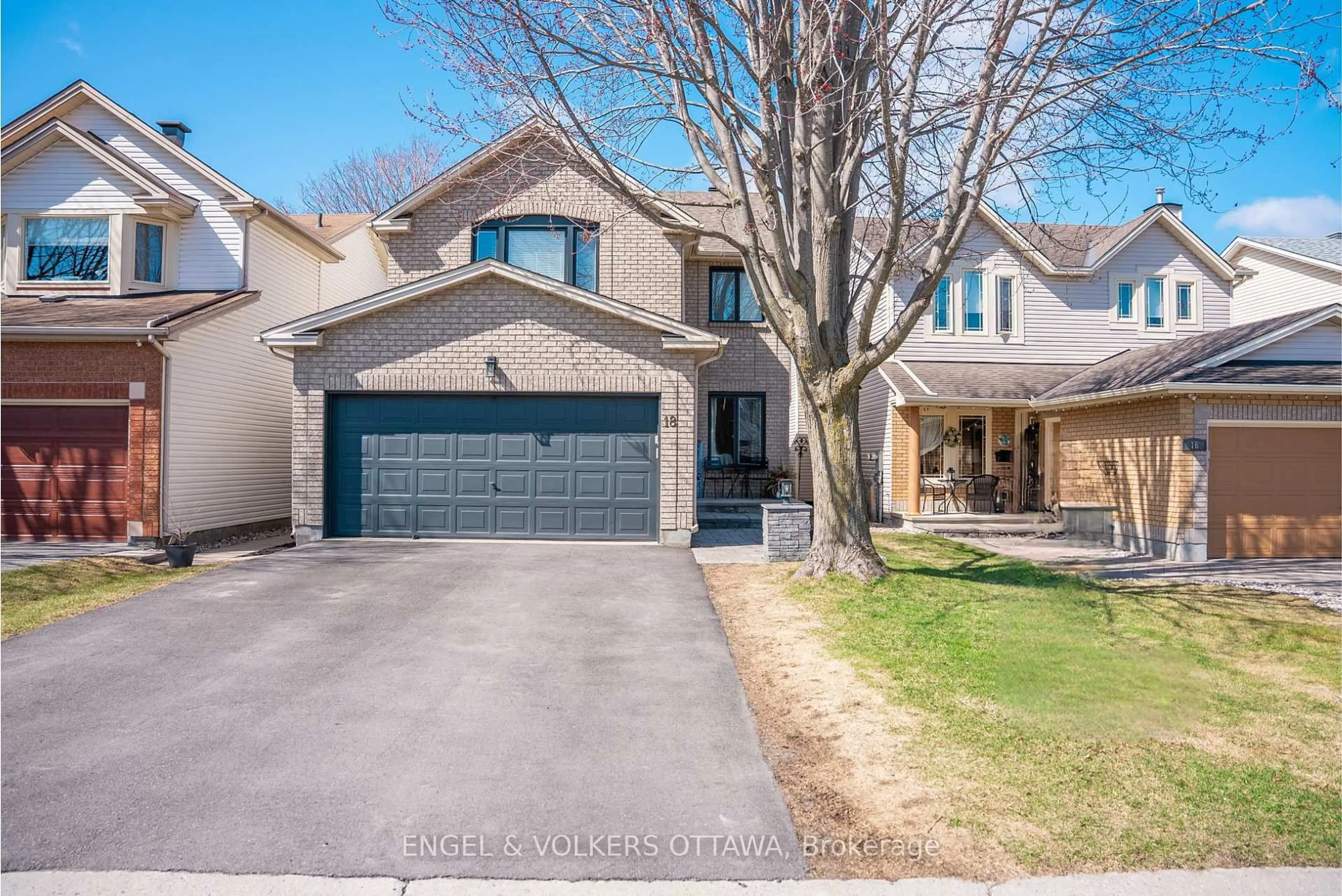 Home with brick exterior material, street for 18 Avonhurst Ave, Ottawa Ontario K2J 4K9