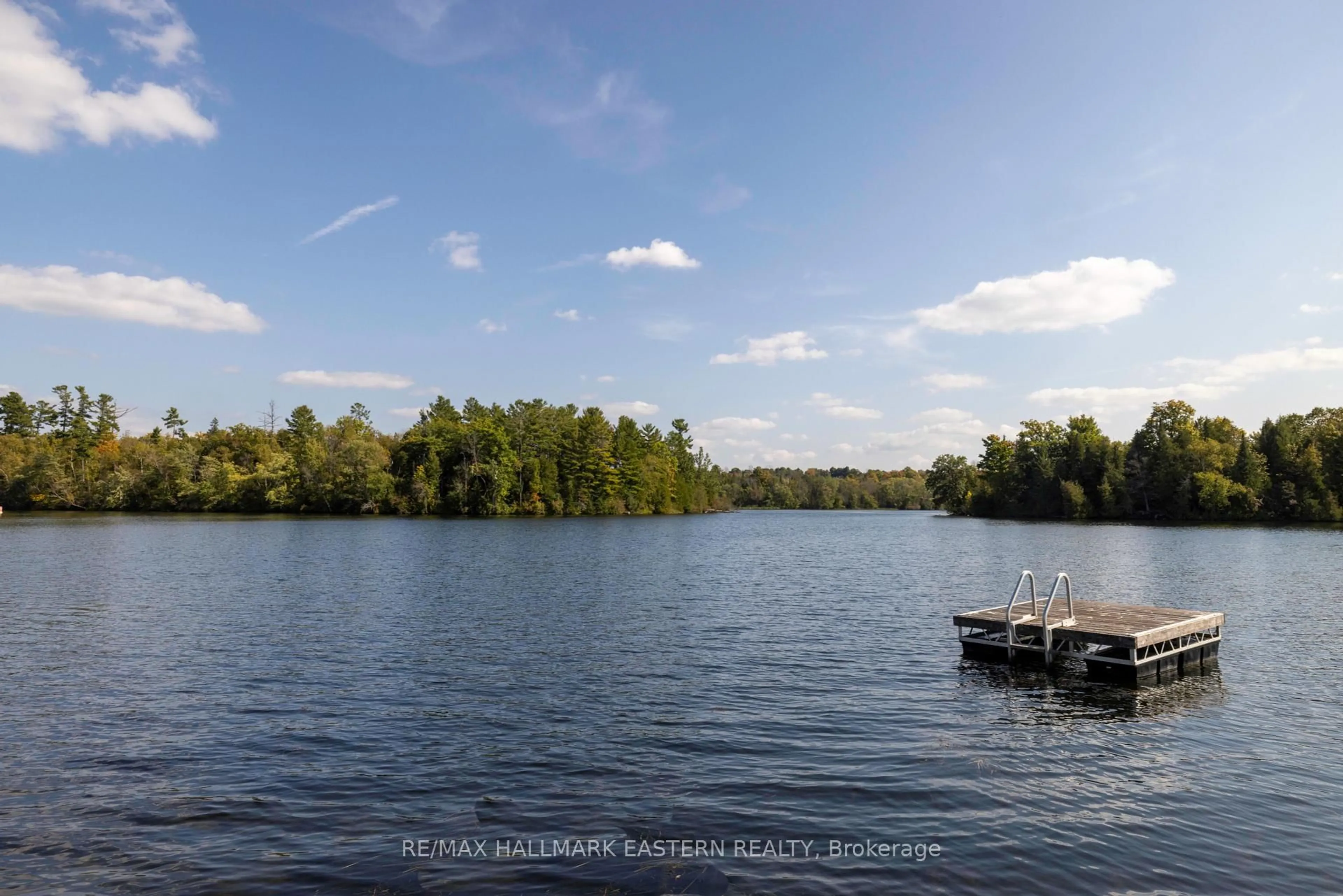 Blurry image for 2195 MARSHALL Lane, Selwyn Ontario K0L 2H0