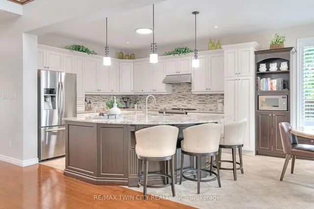Additional property image - 929 Manorbrook Crt